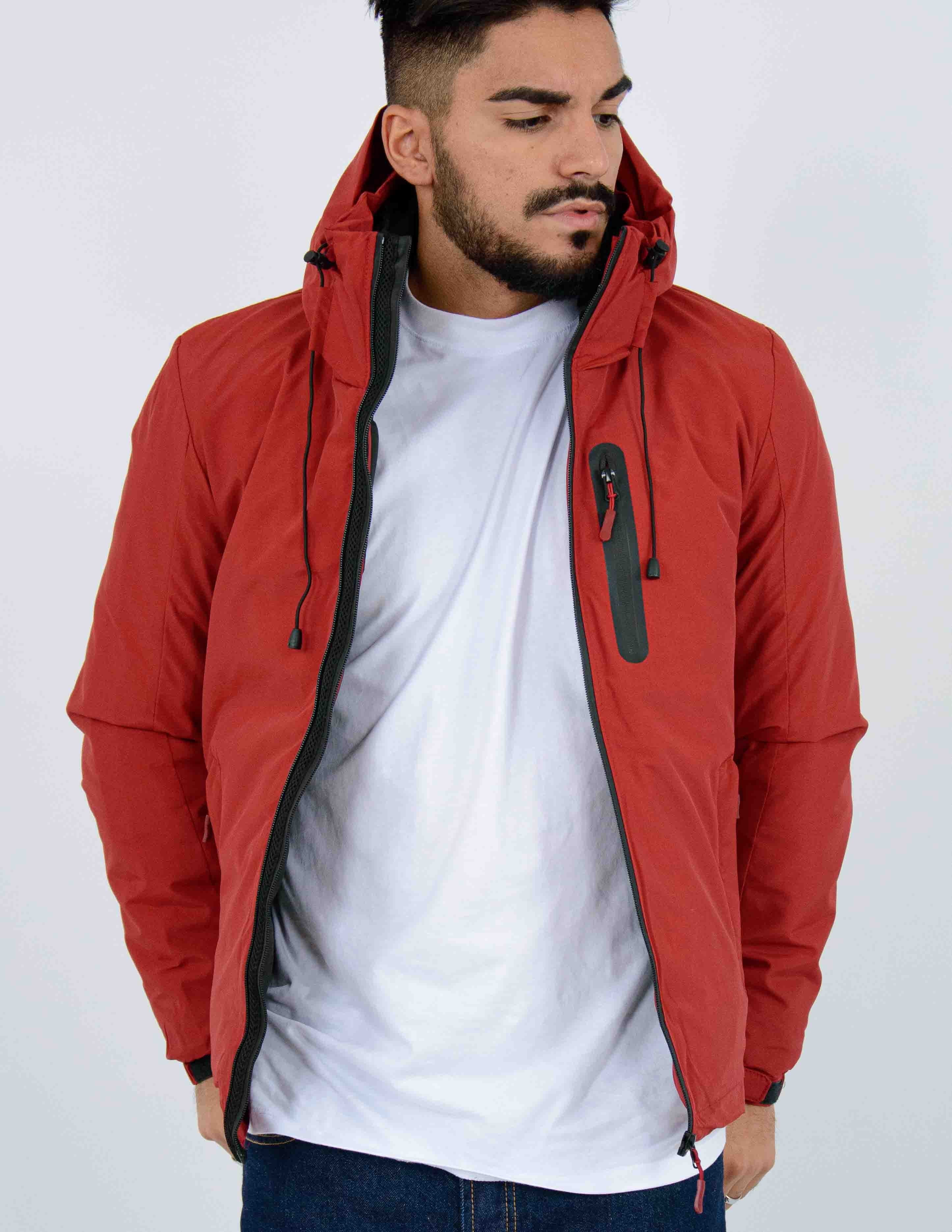 giubbino uomo in tessuto tecnico imbottito