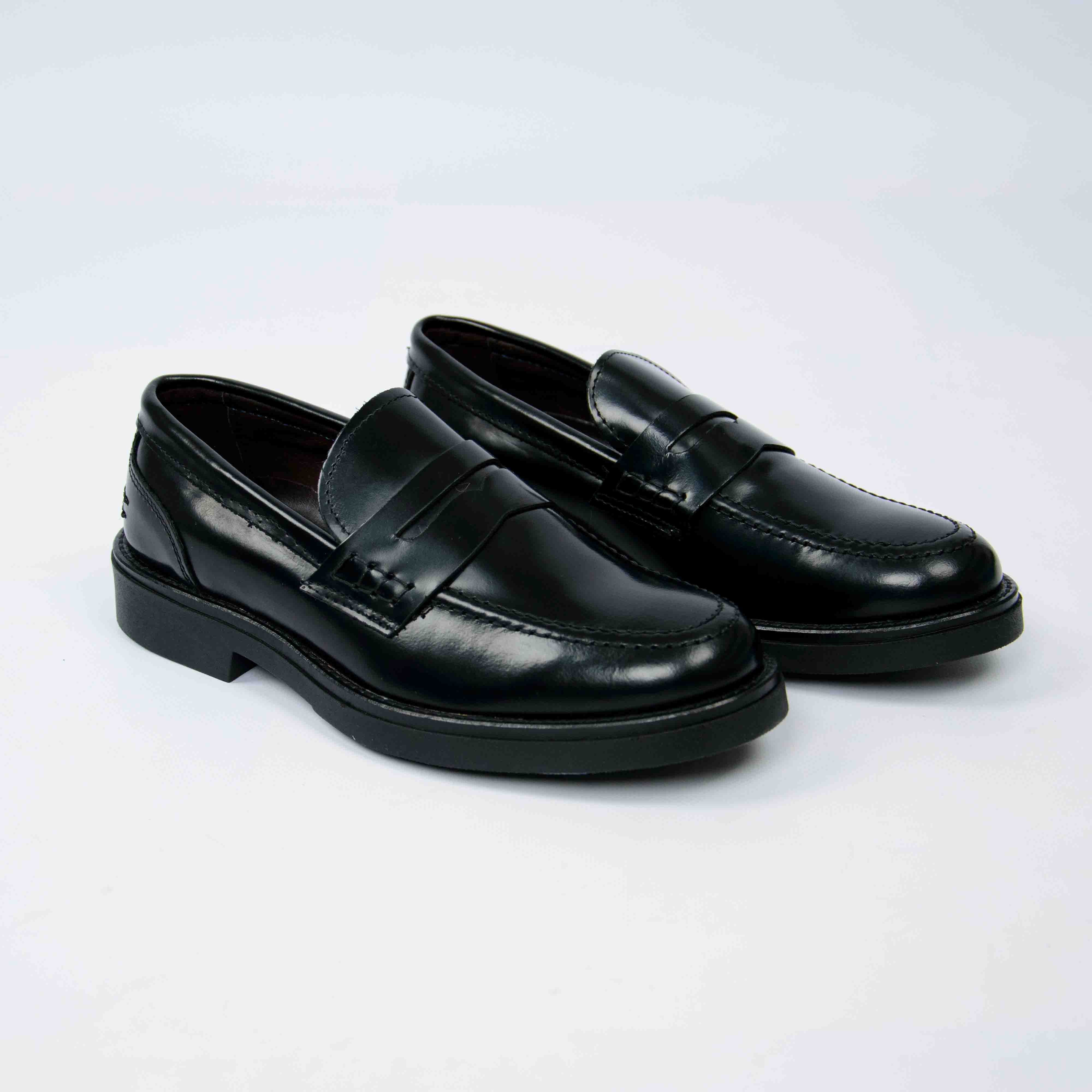 mocassino uomo classico lucido in pelle