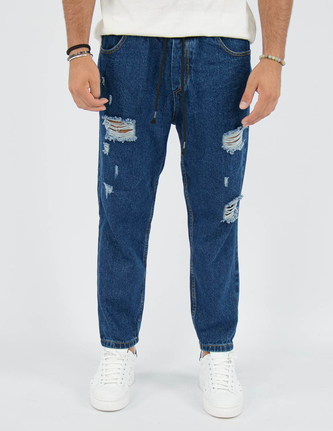jeans uomo con elastico in vita e rotture