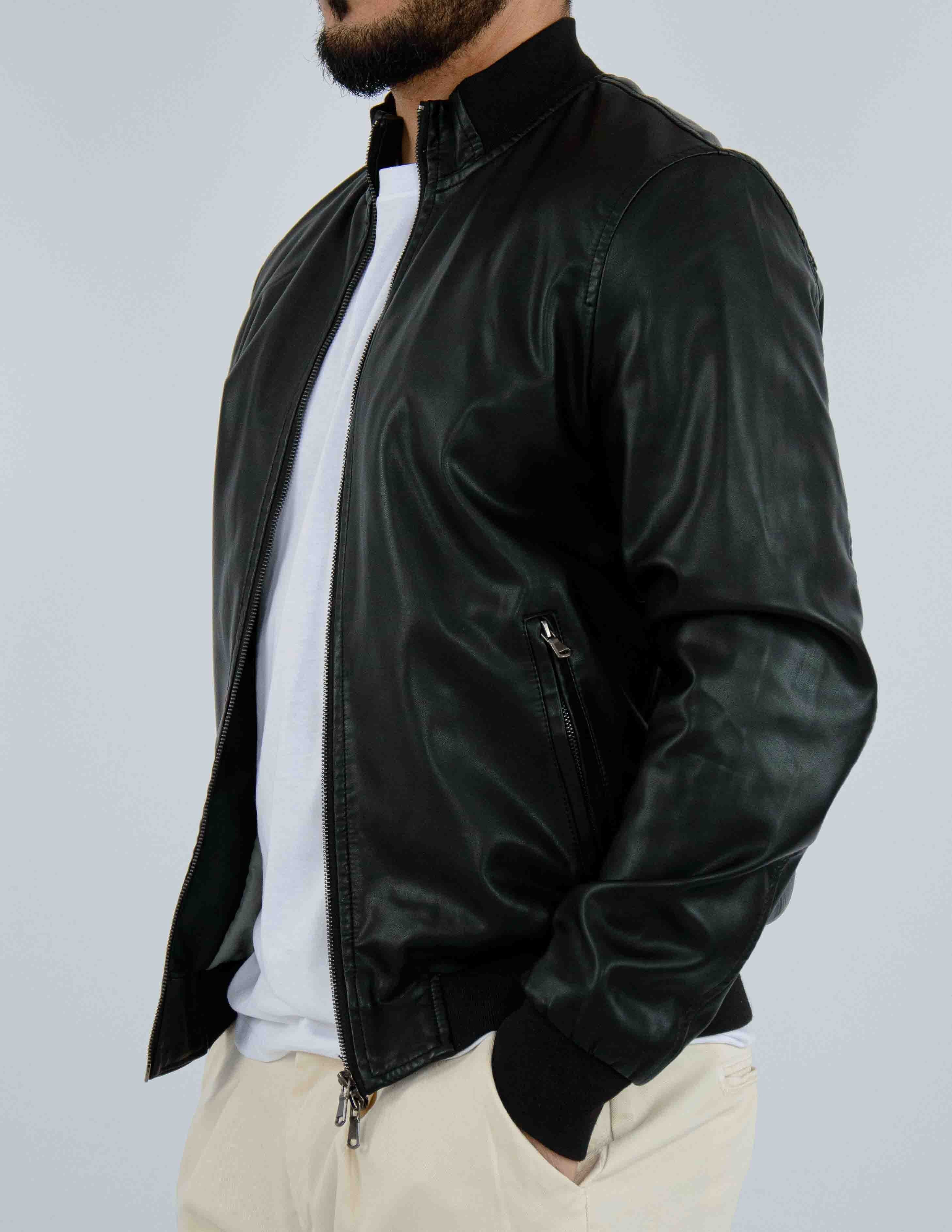 GIUBBINO UOMO ECOPELLE COLLO NERO