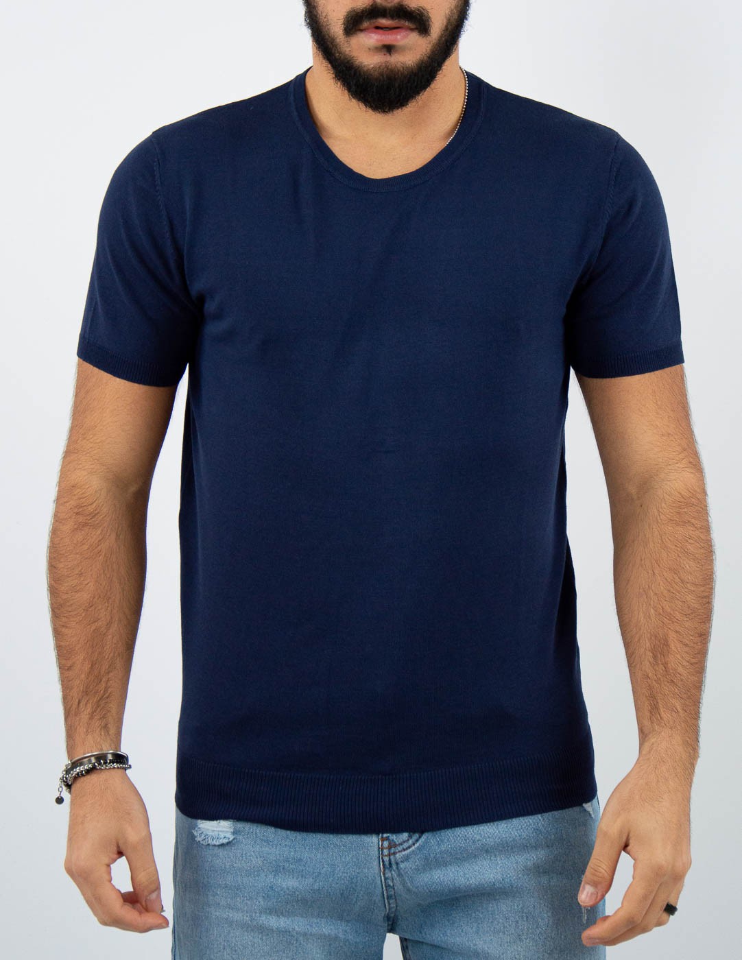 t-shirt girocollo in maglia leggera