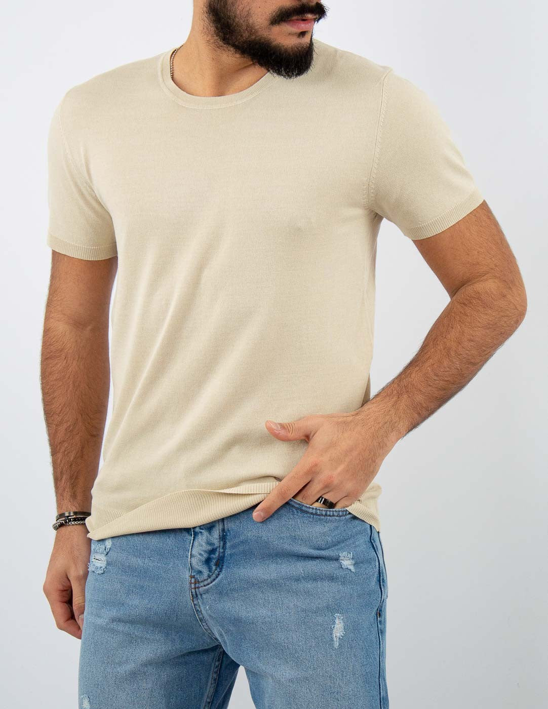 t-shirt girocollo in maglia leggera
