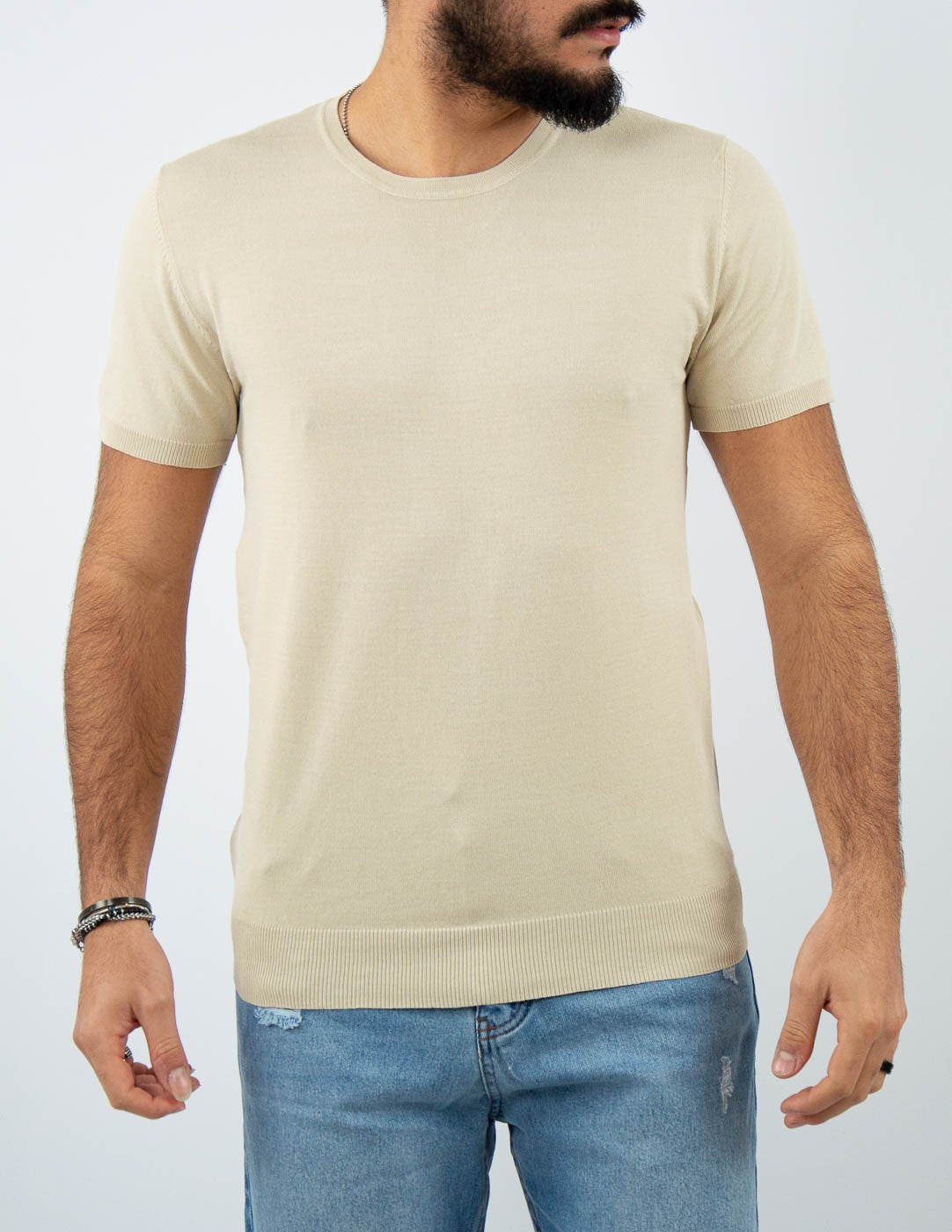 t-shirt girocollo in maglia leggera