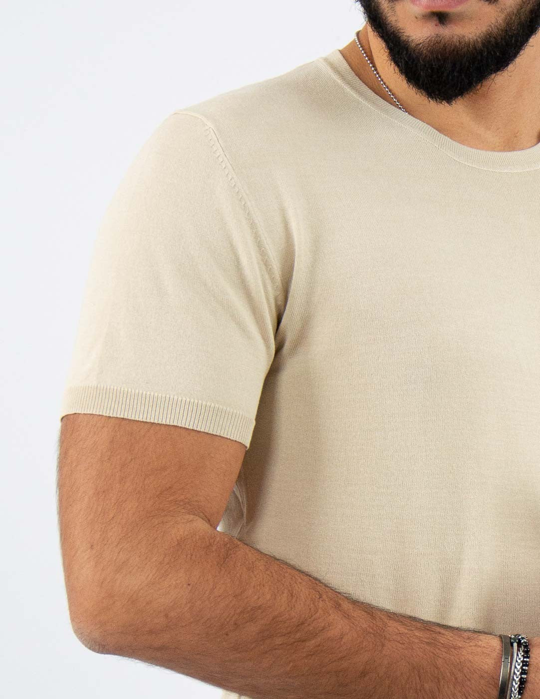 t-shirt girocollo in maglia leggera
