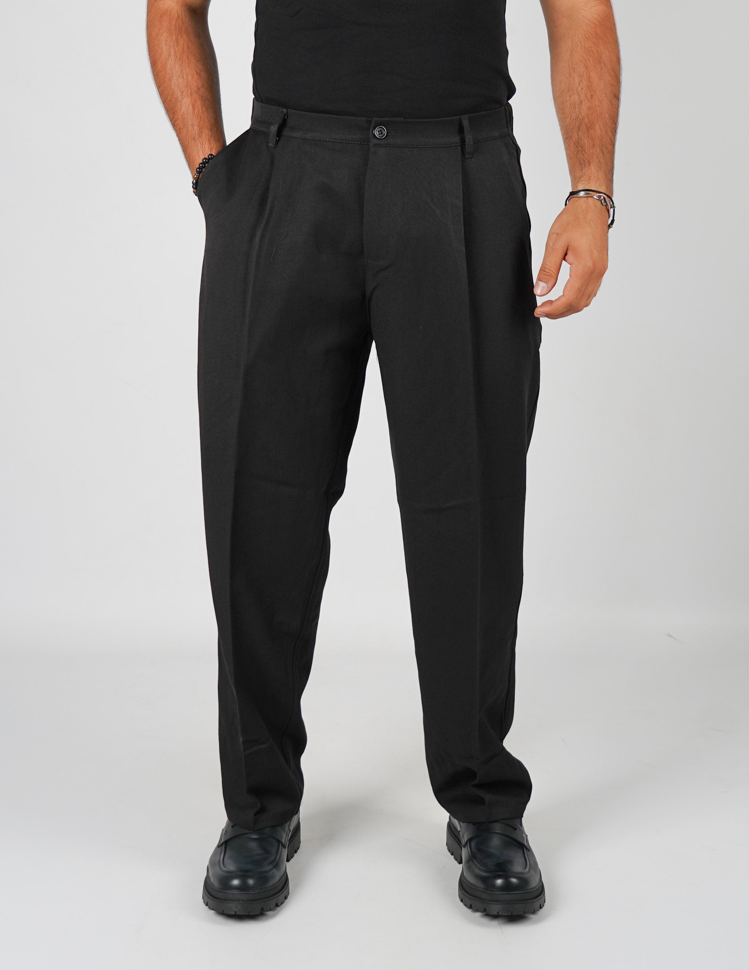 Pantalone REGULAR con pence