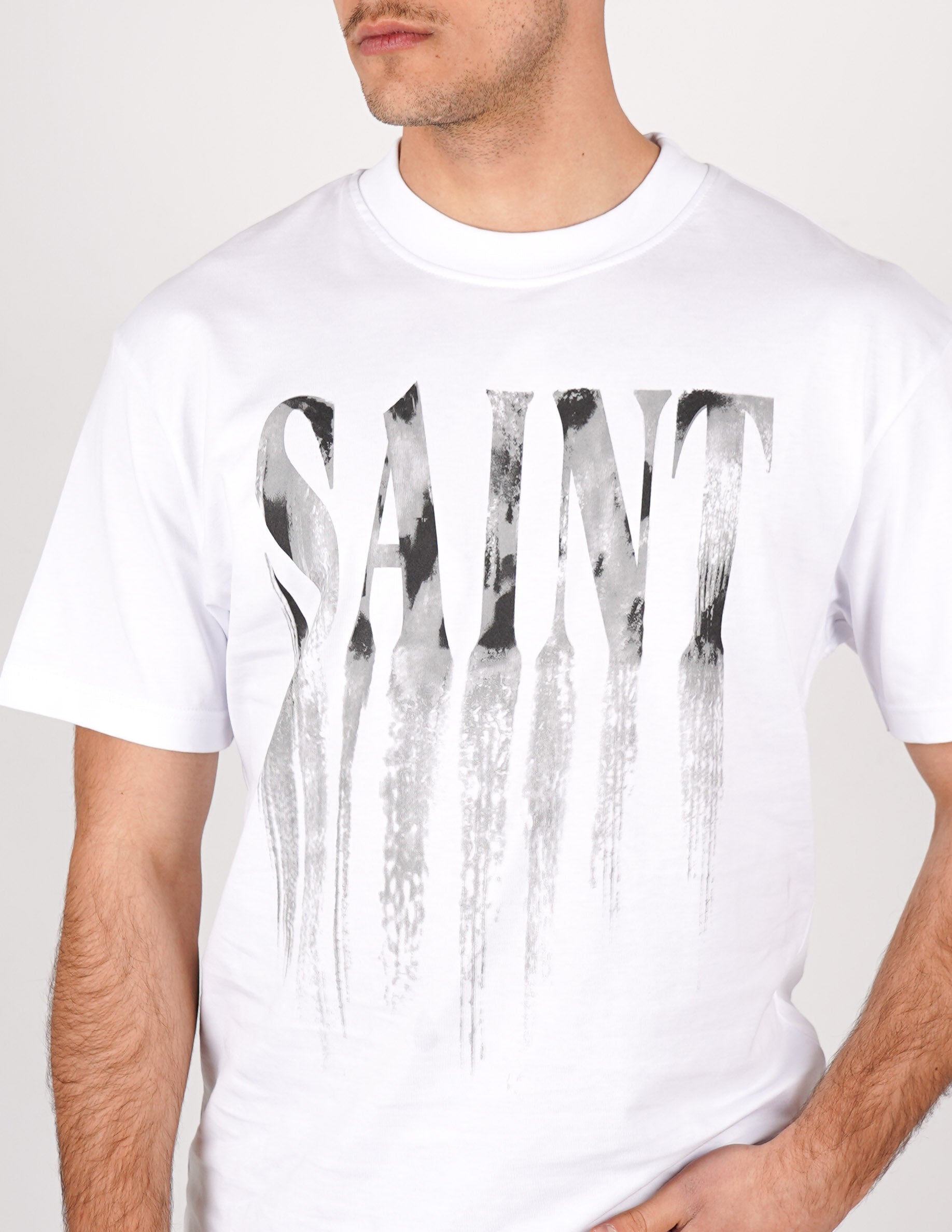 T-SHIRT STRUTTURATA LOGO "SAINT"