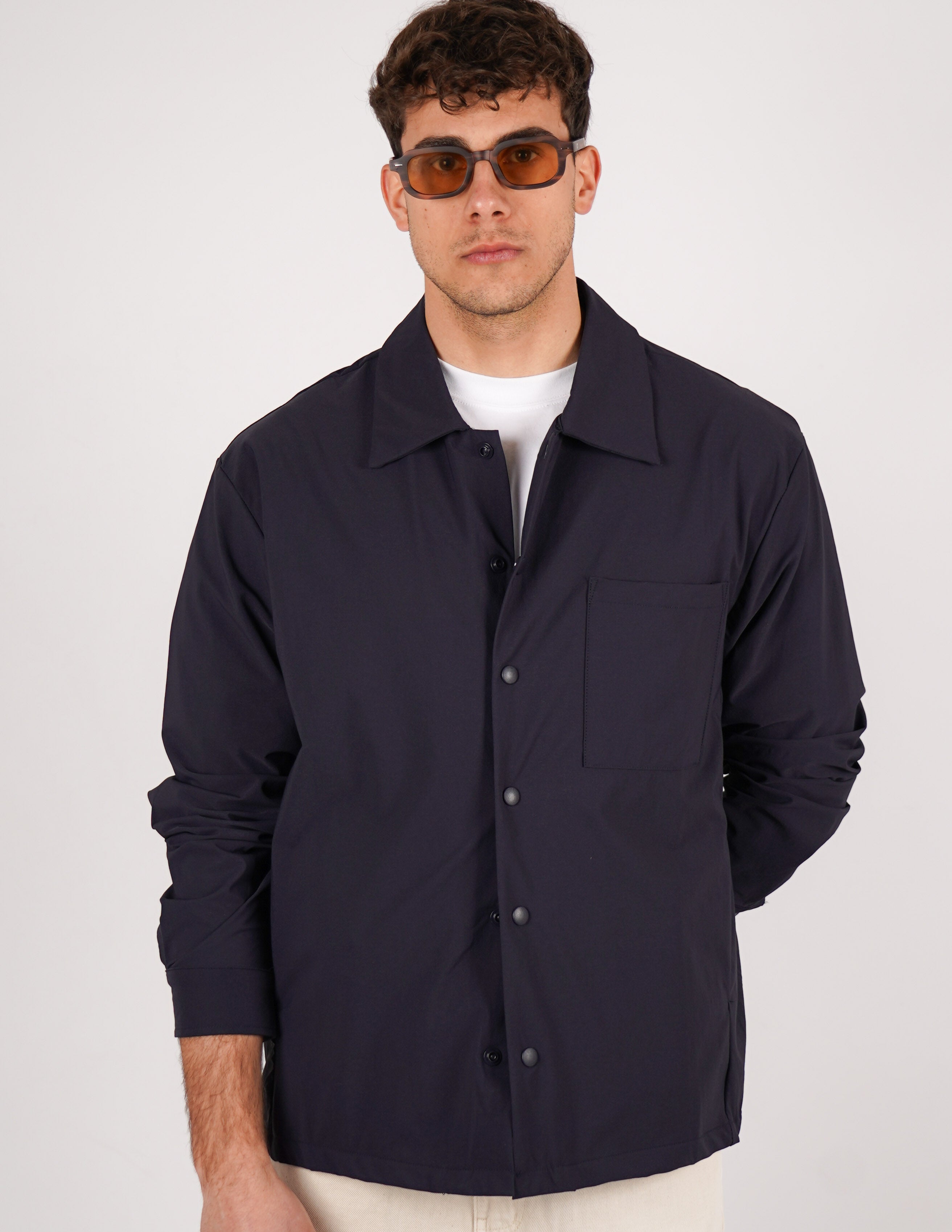 CAMICIA TINTA UNITA BOTTONE AUTOMATICO