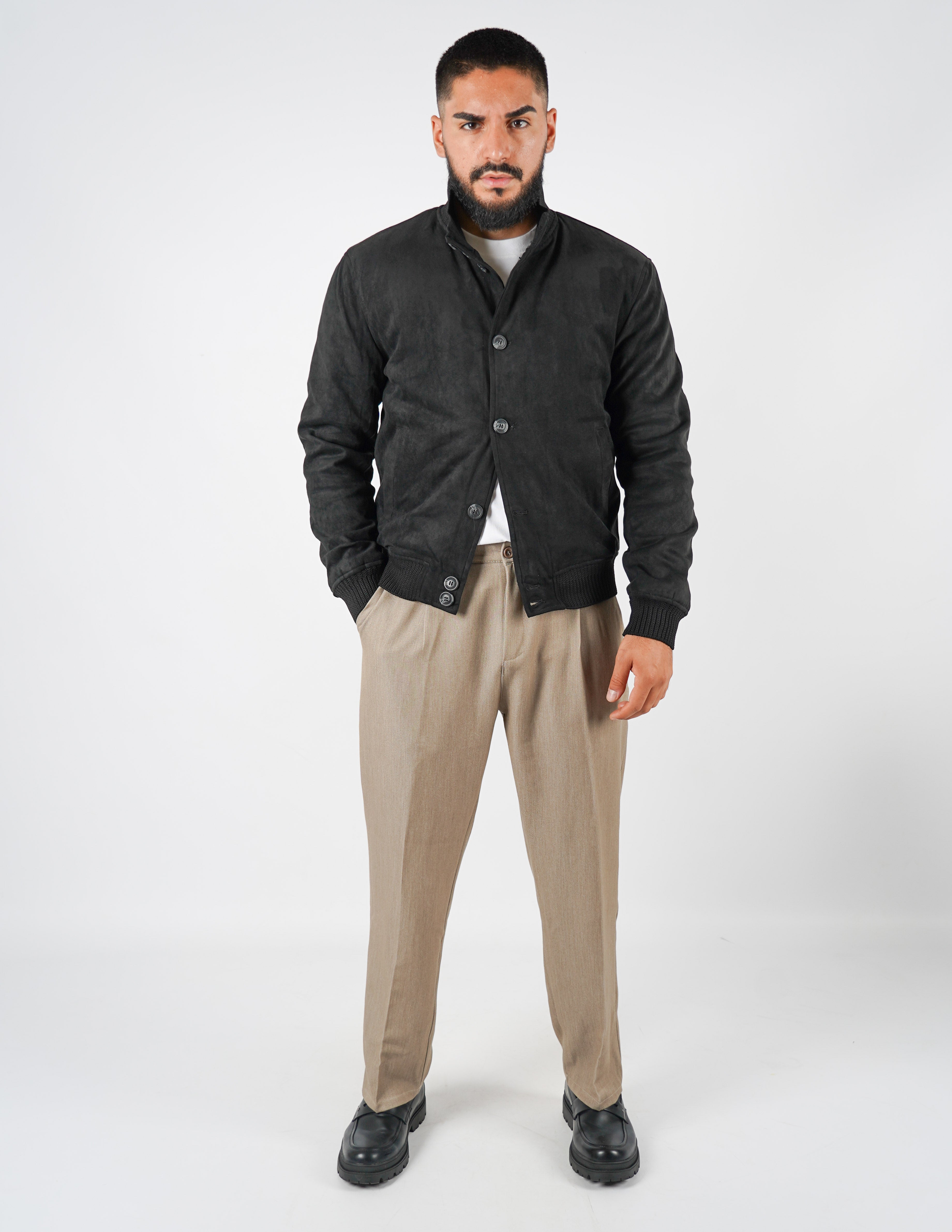 Giubbino imbottito con bottoni