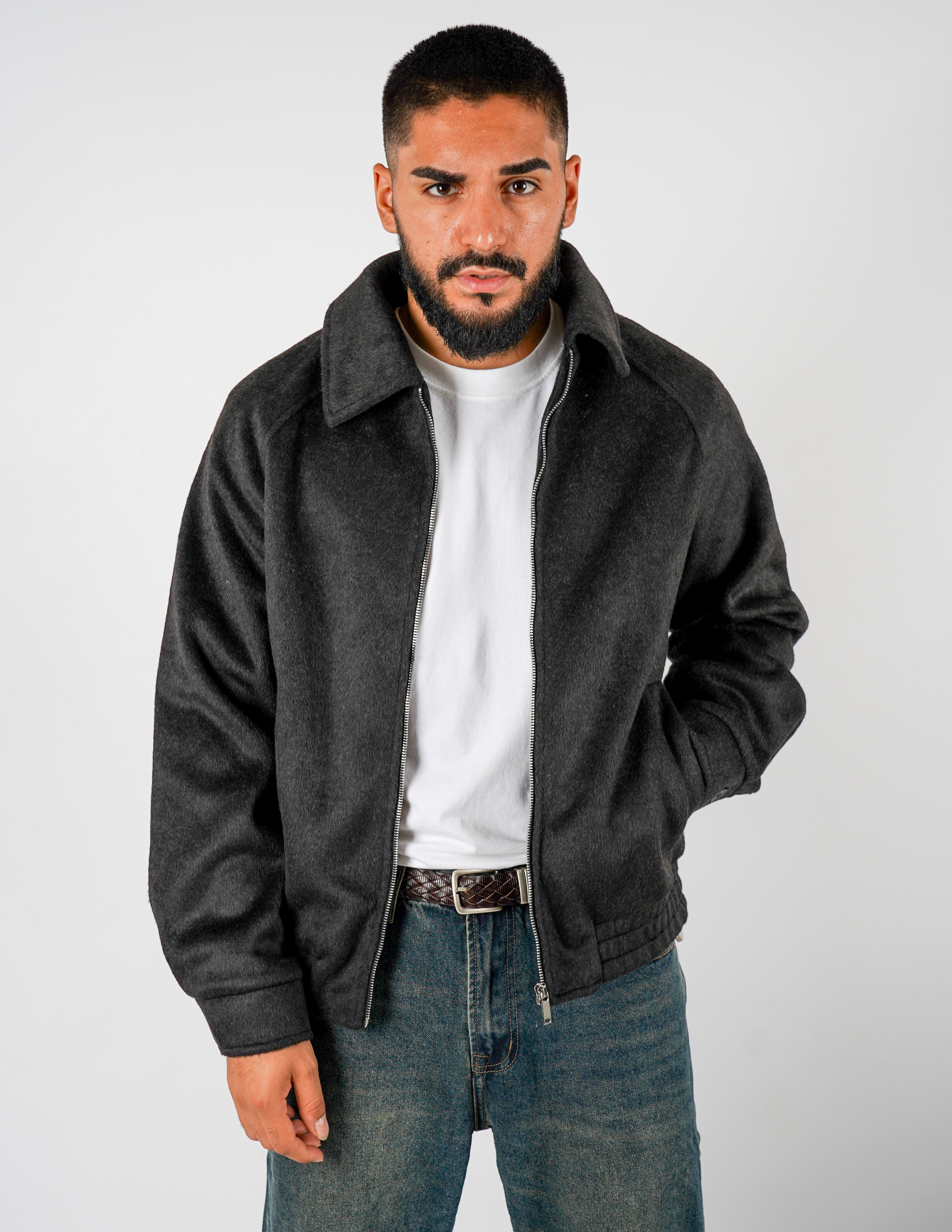 Cappotto con collo in panno