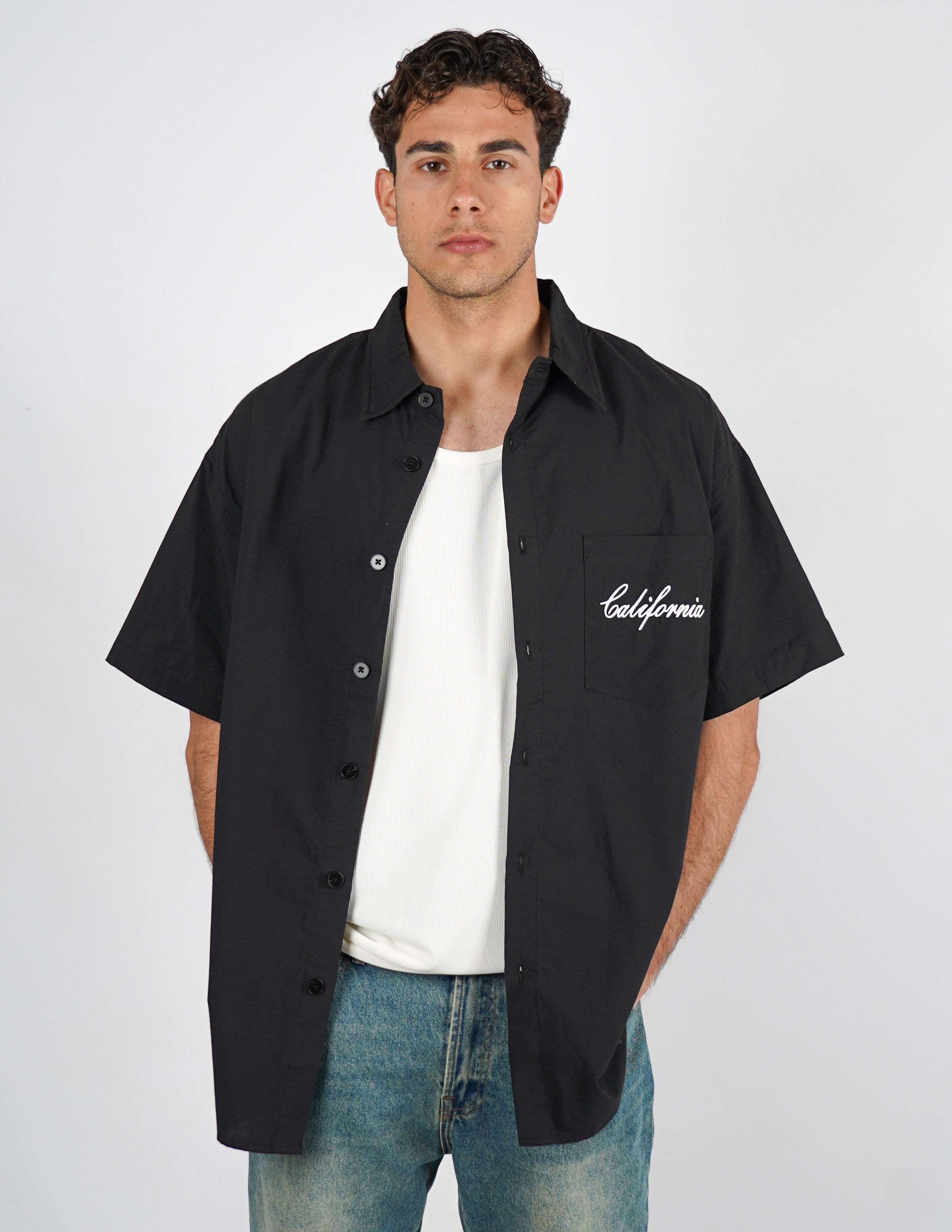 CAMICIA MANICA CORTA STRUTTURATA CON NUMERO
