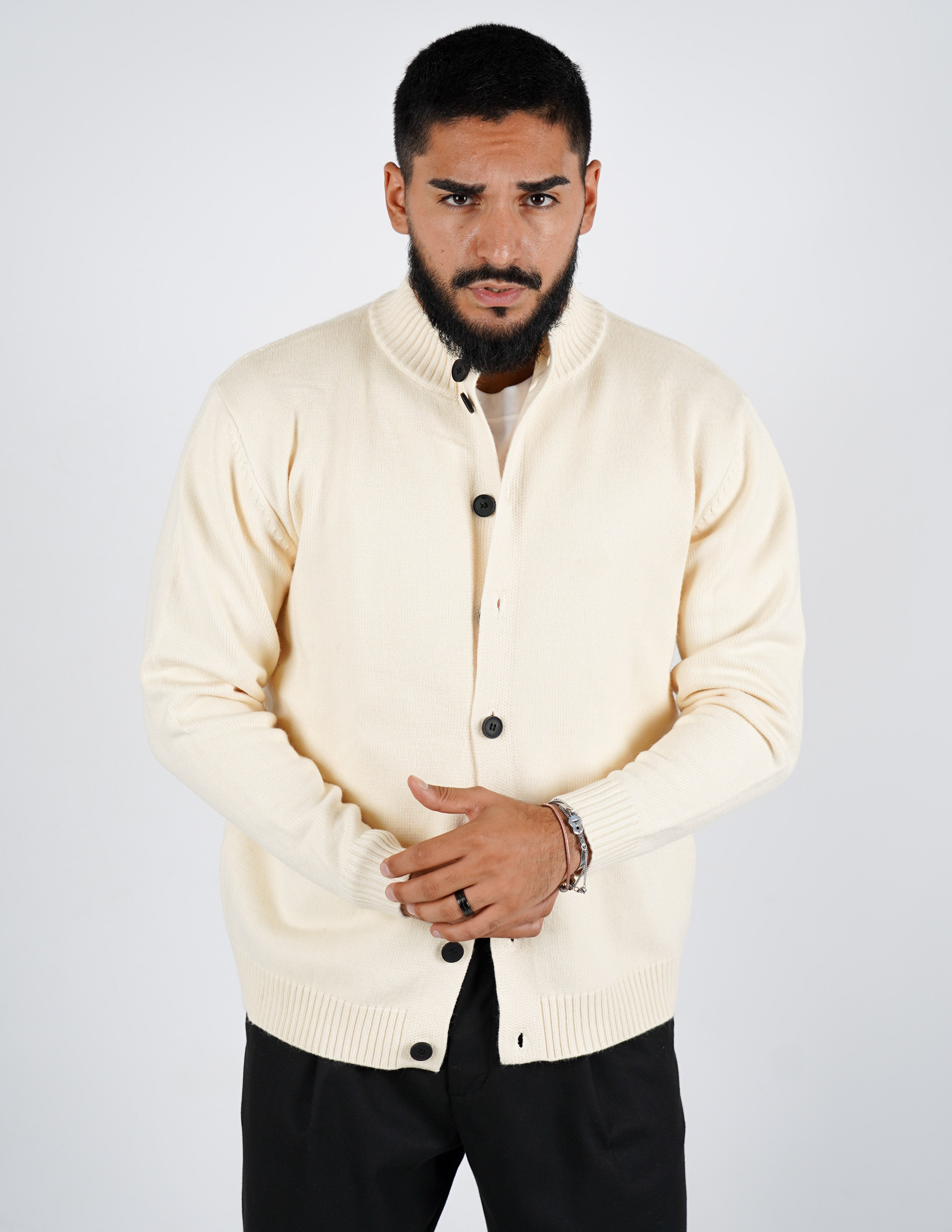 Cardigan manica lunga con collo