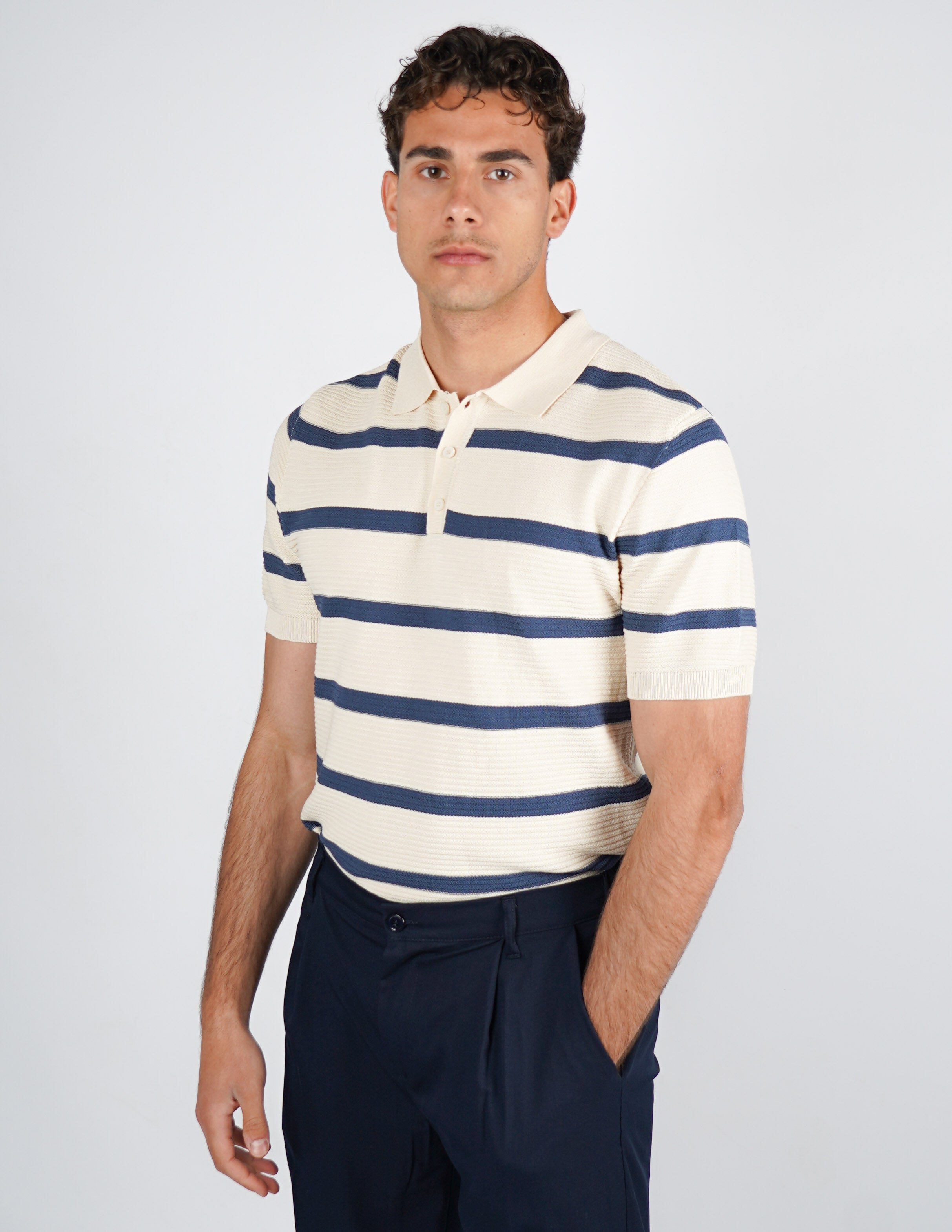 polo in maglia a righe