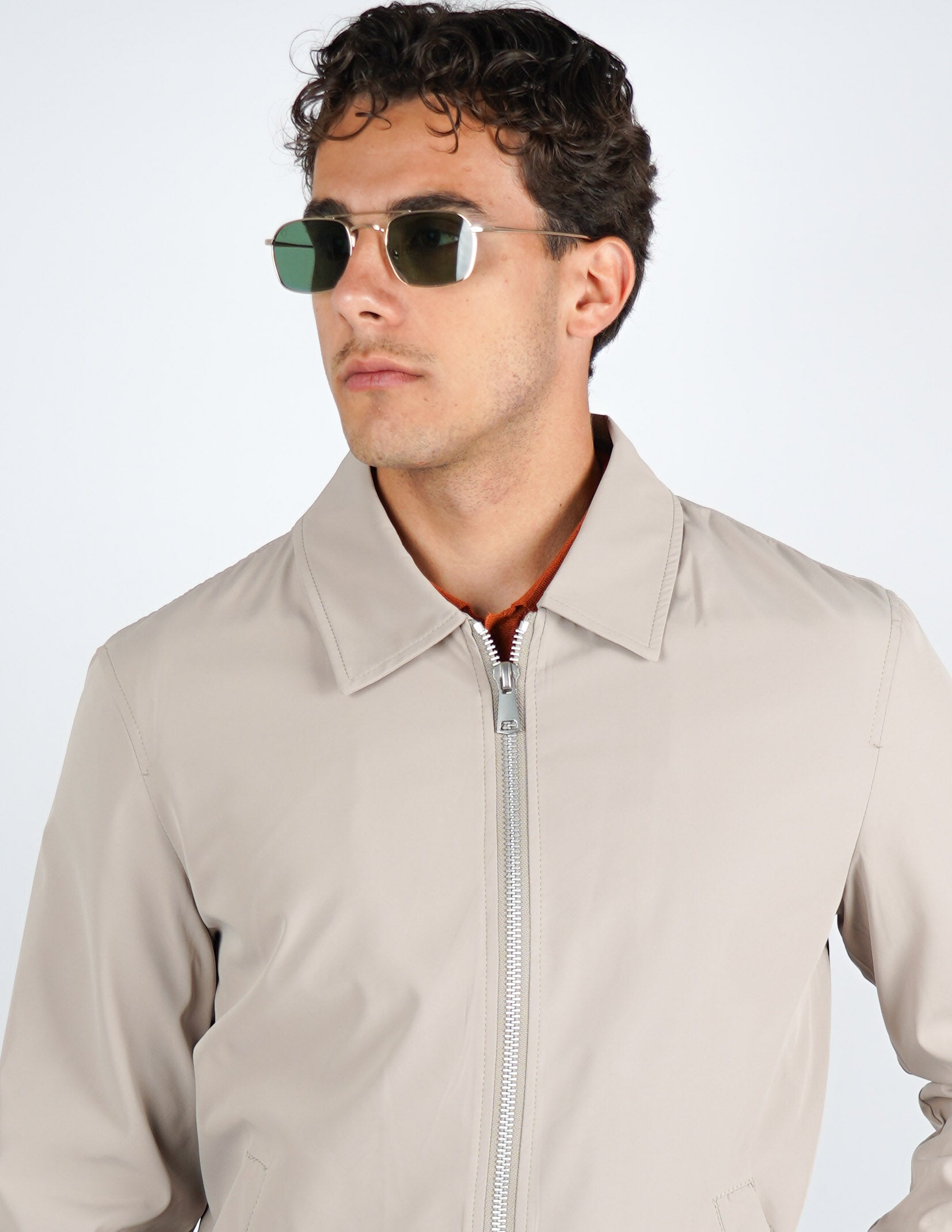 GIUBBINO UOMO LEGGERO CON COLLO