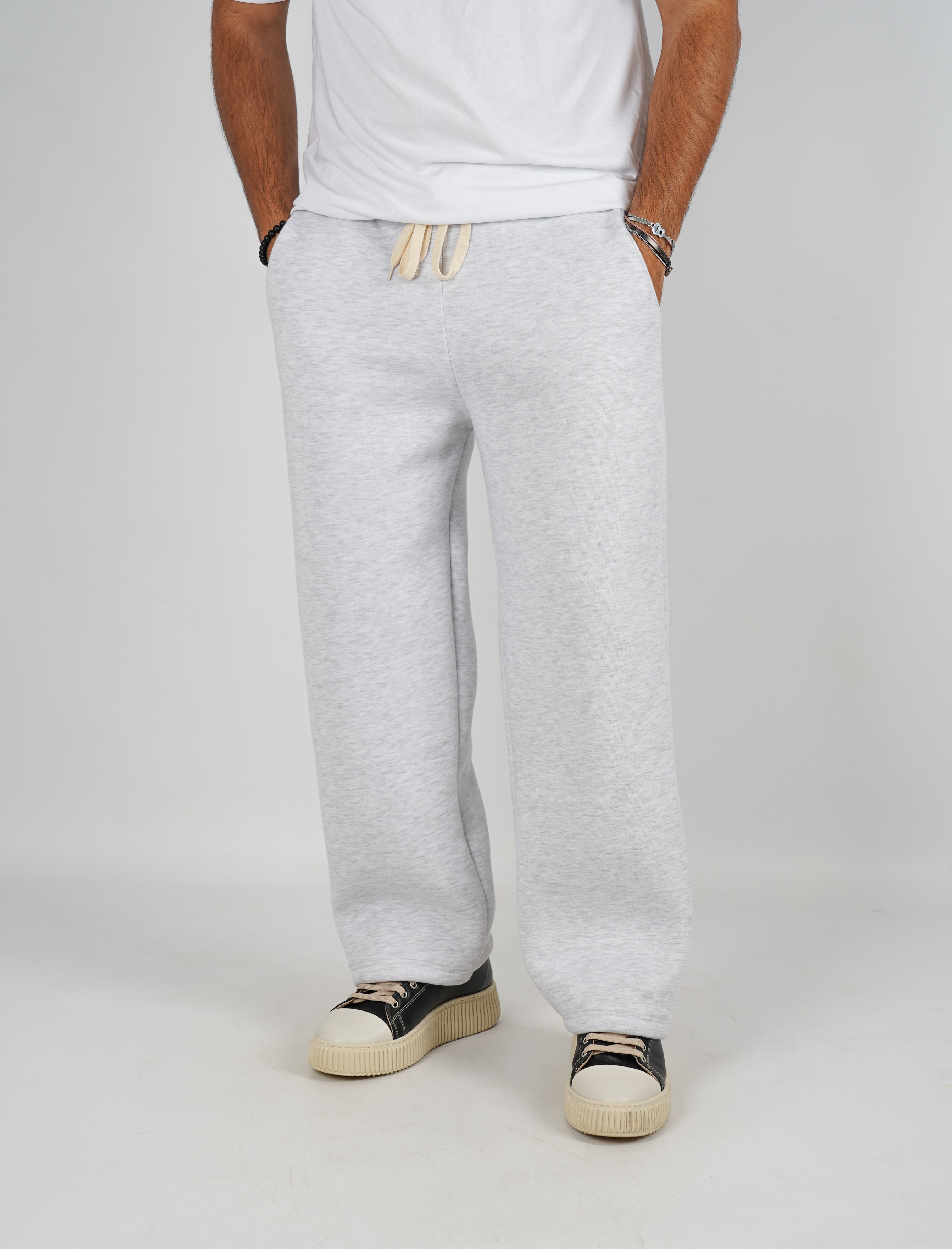 Pantalone in tuta fondo largo