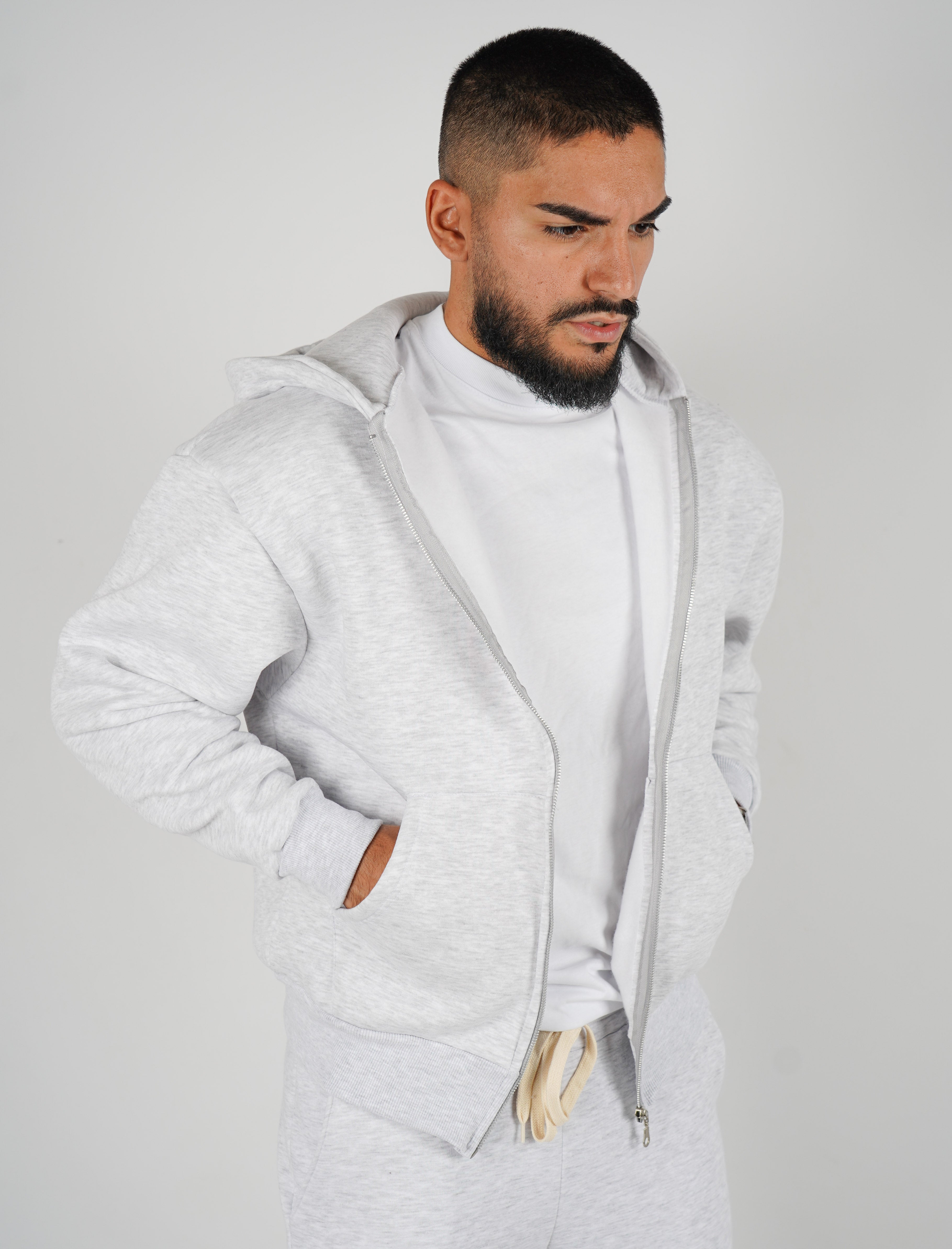 FELPA BOXY FIT CON ZIP