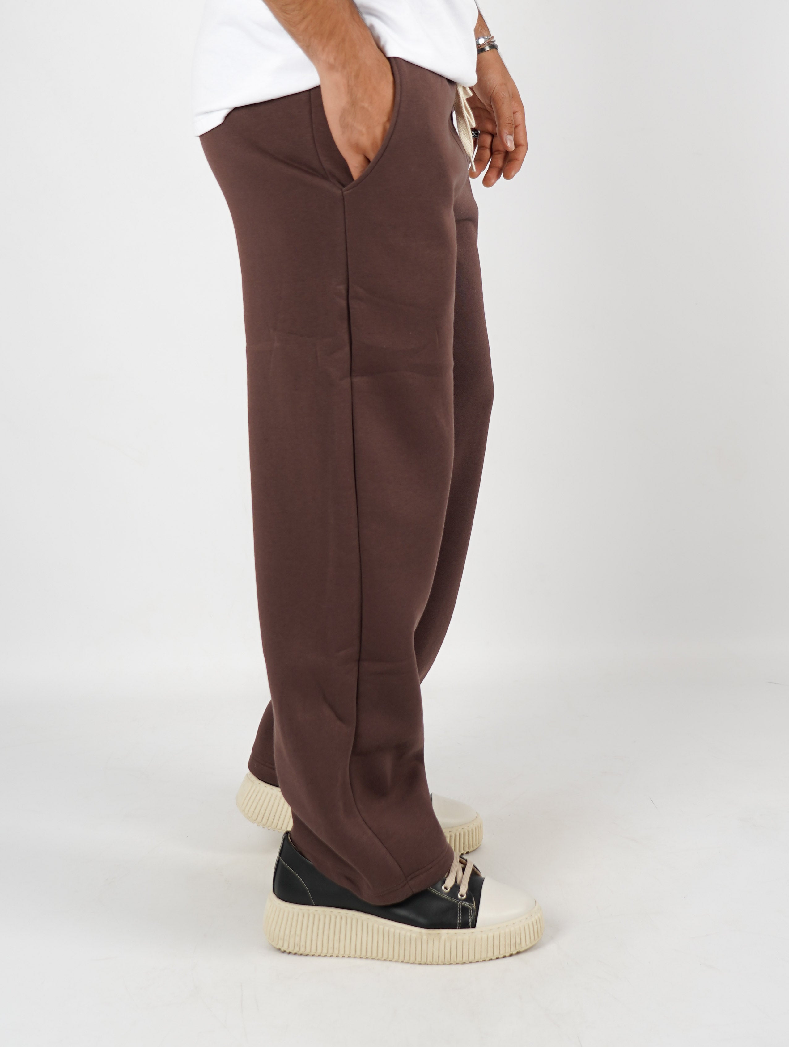 Pantalone in tuta fondo largo