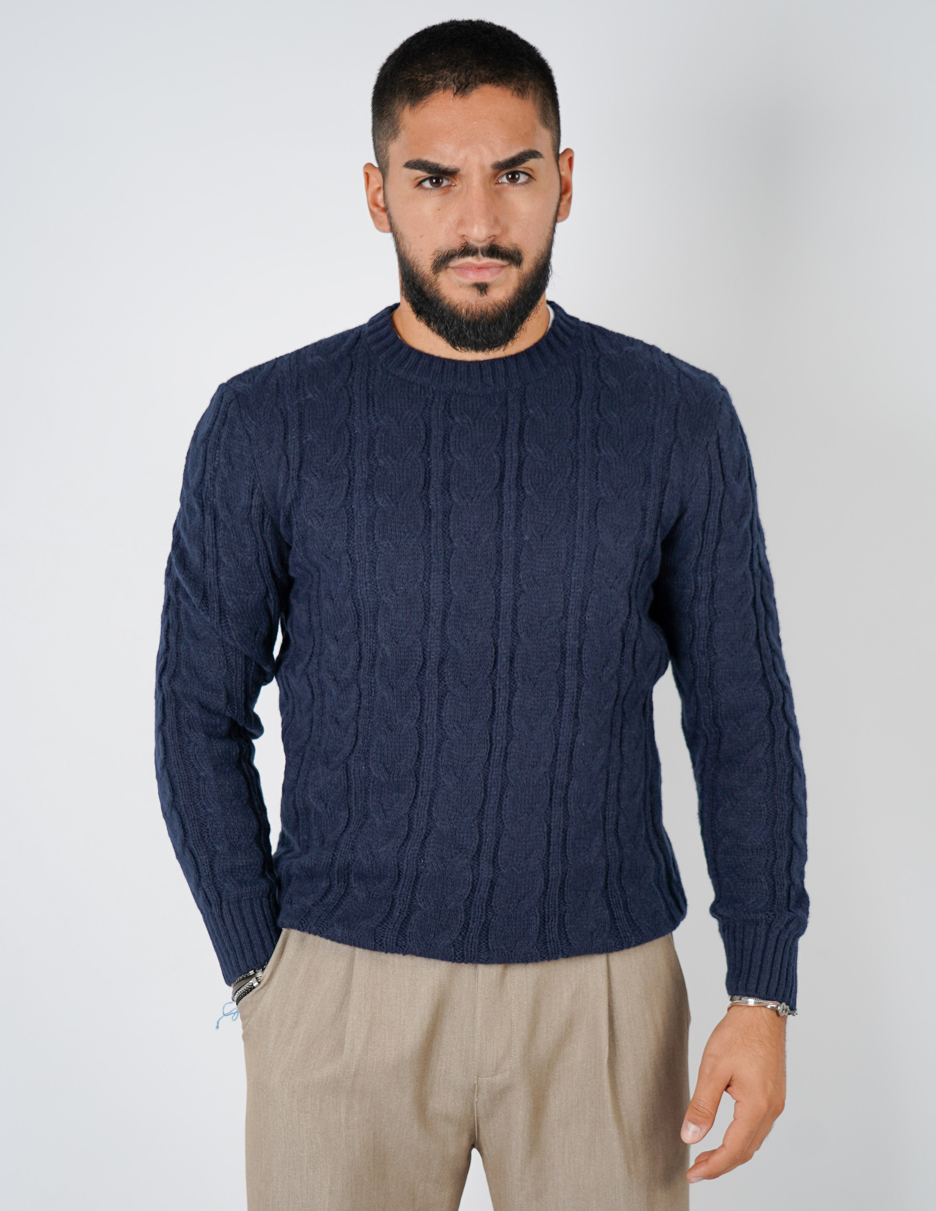 Maglione manica lunga intrecciato