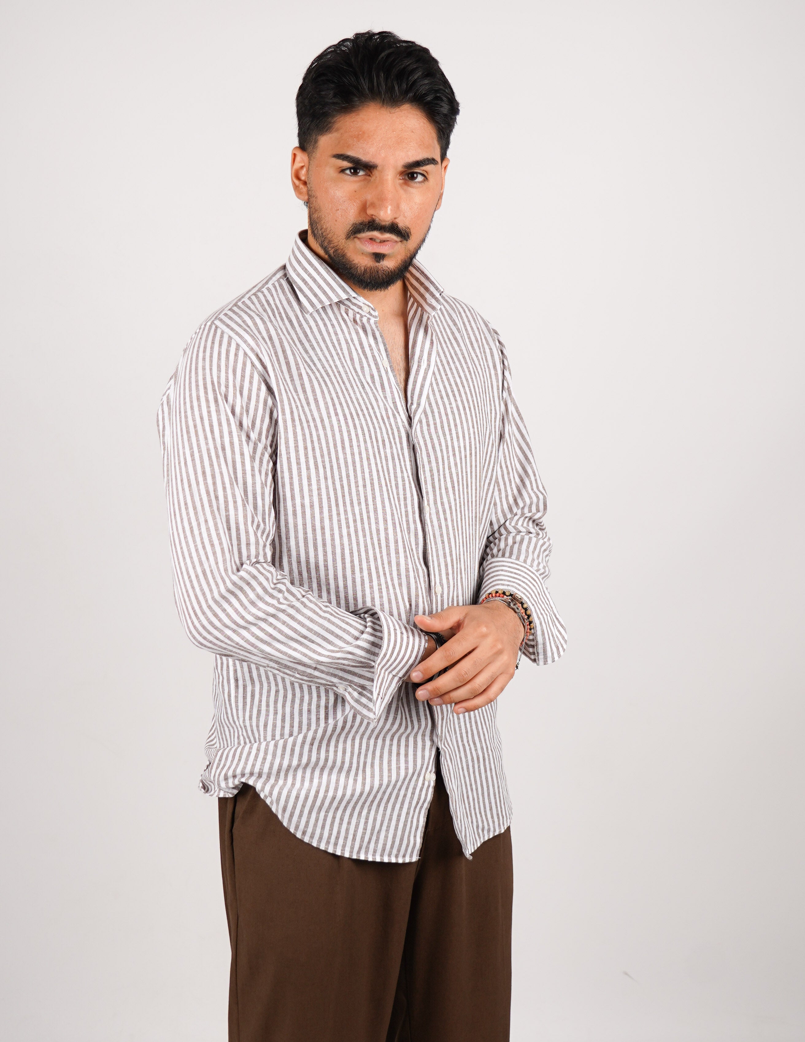 camicia profumata in lino a righe collo classico