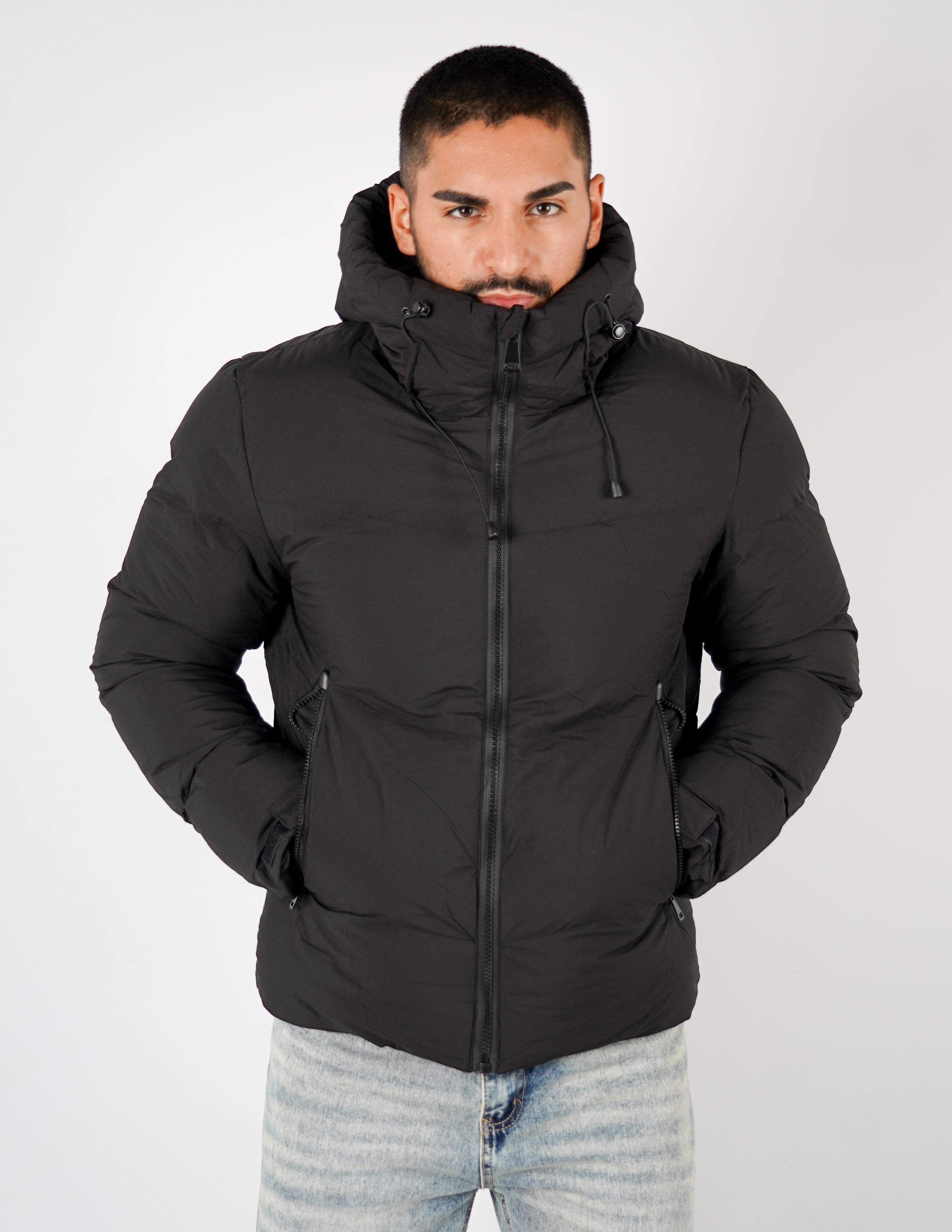 Bomber con cappuccio tinta unita