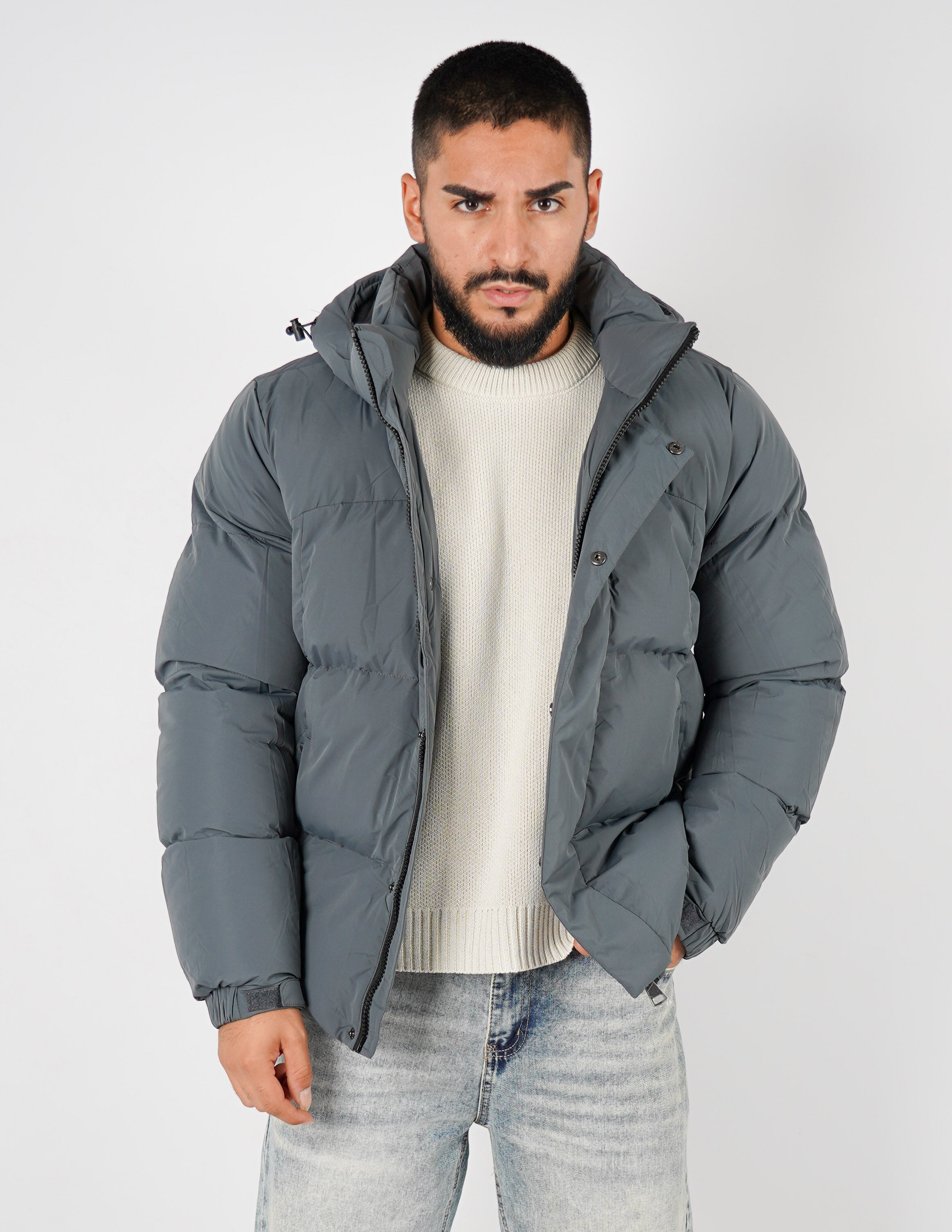 Bomber con cappuccio tinta unita