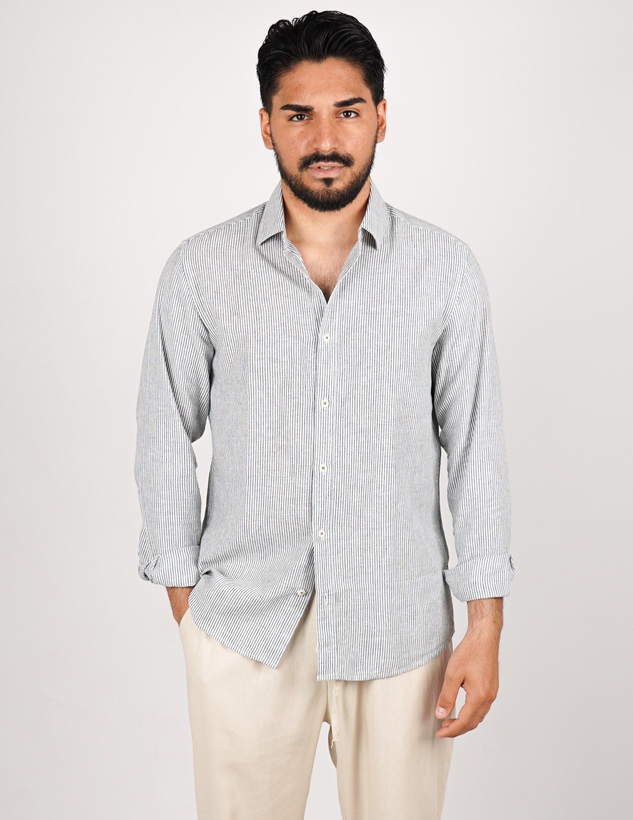 CAMICIA IN MISTO LINO RIGA STRETTA