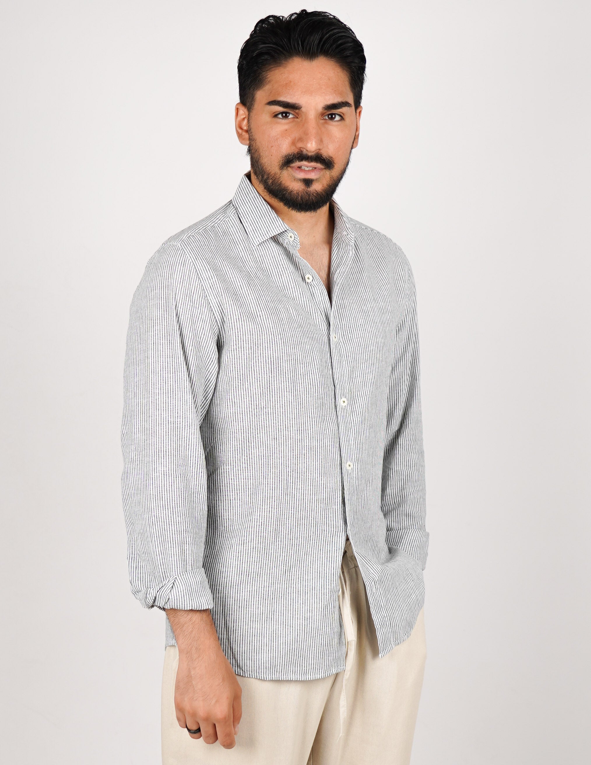 CAMICIA IN MISTO LINO RIGA STRETTA
