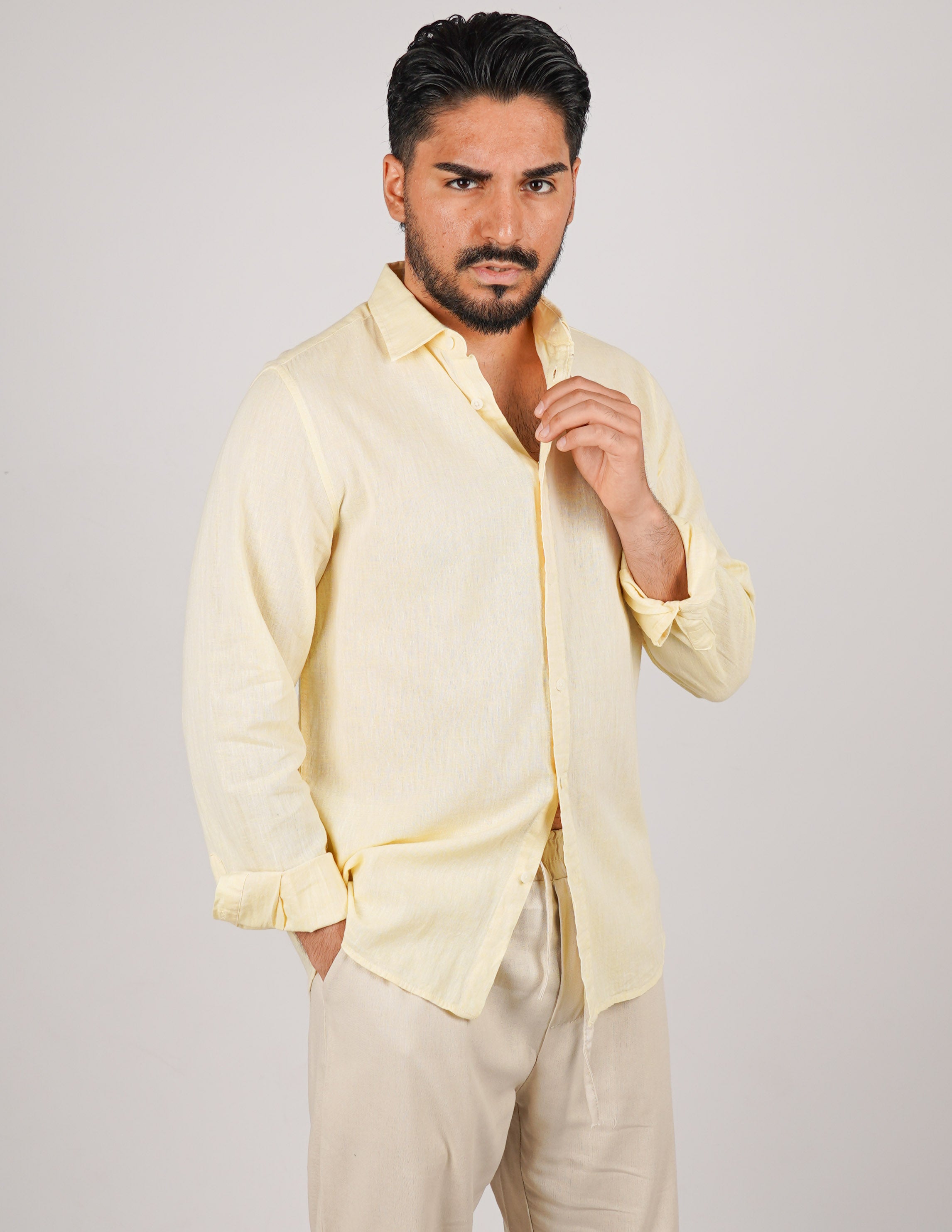 camicia uomo profumata in lino collo classico