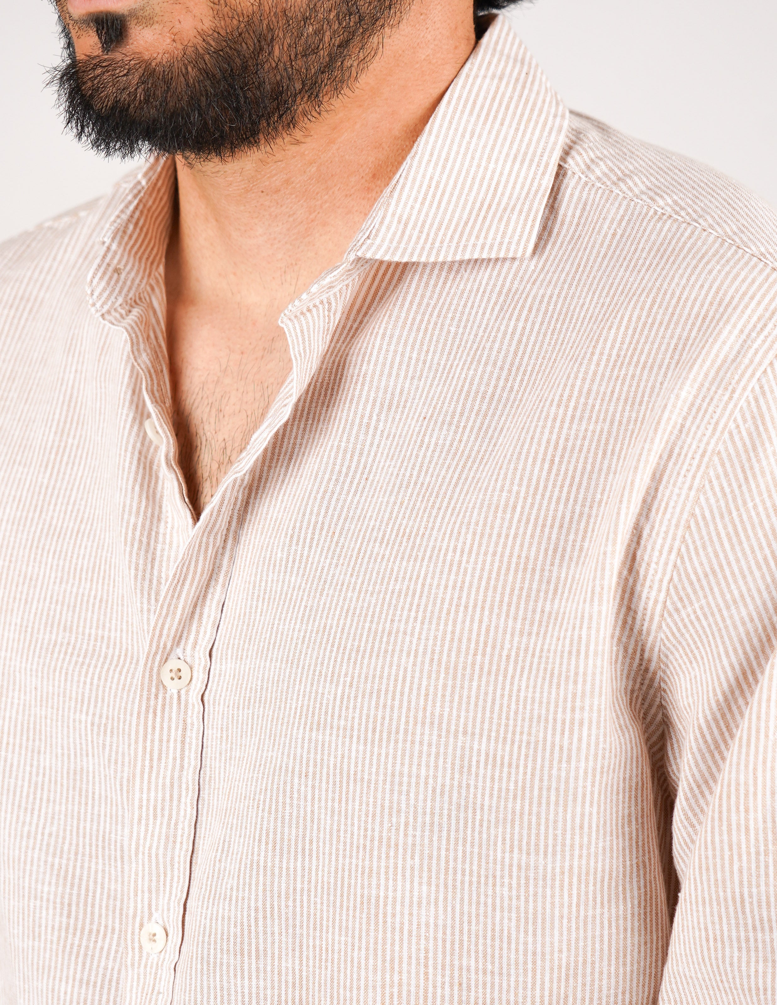 CAMICIA IN MISTO LINO RIGA STRETTA