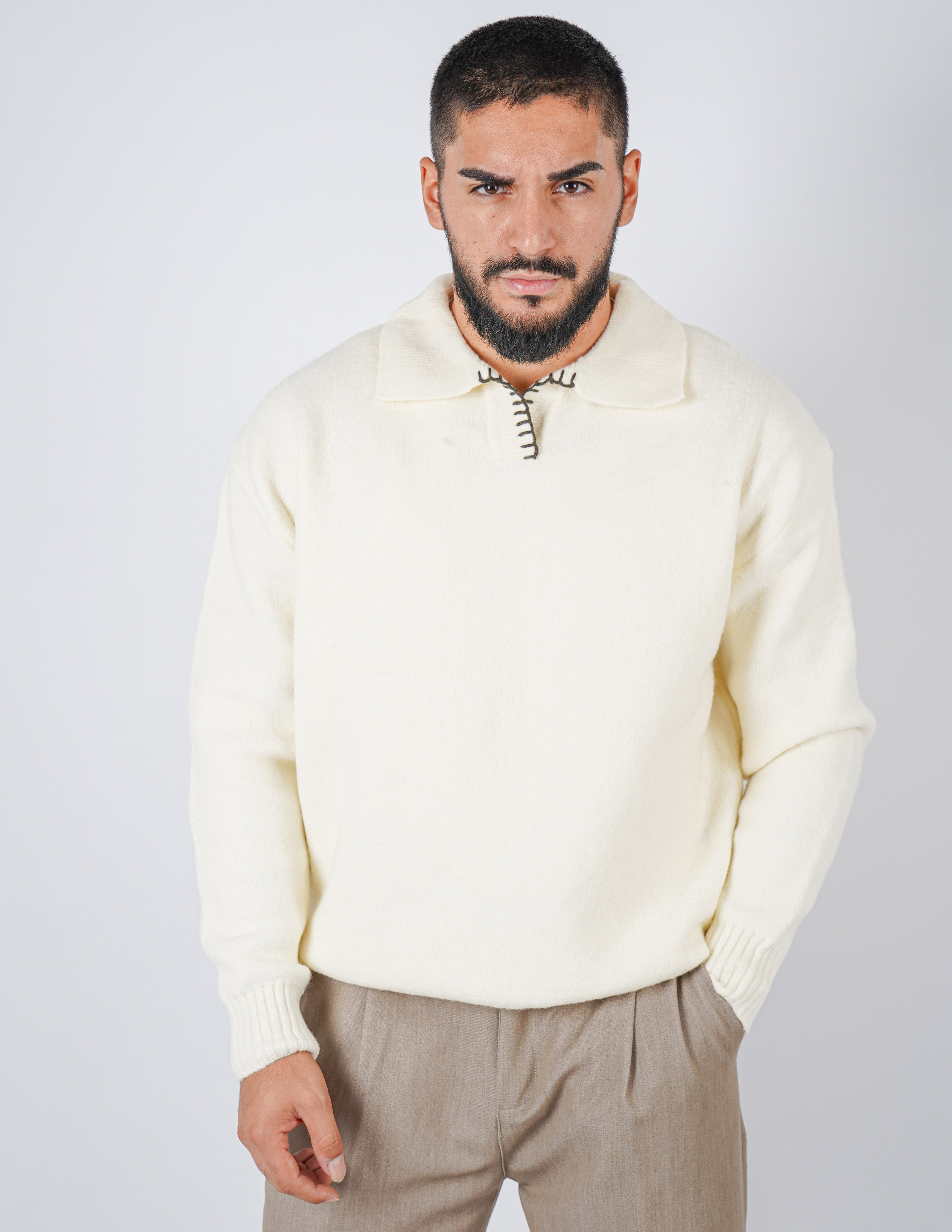 Polo oversize con ricamo