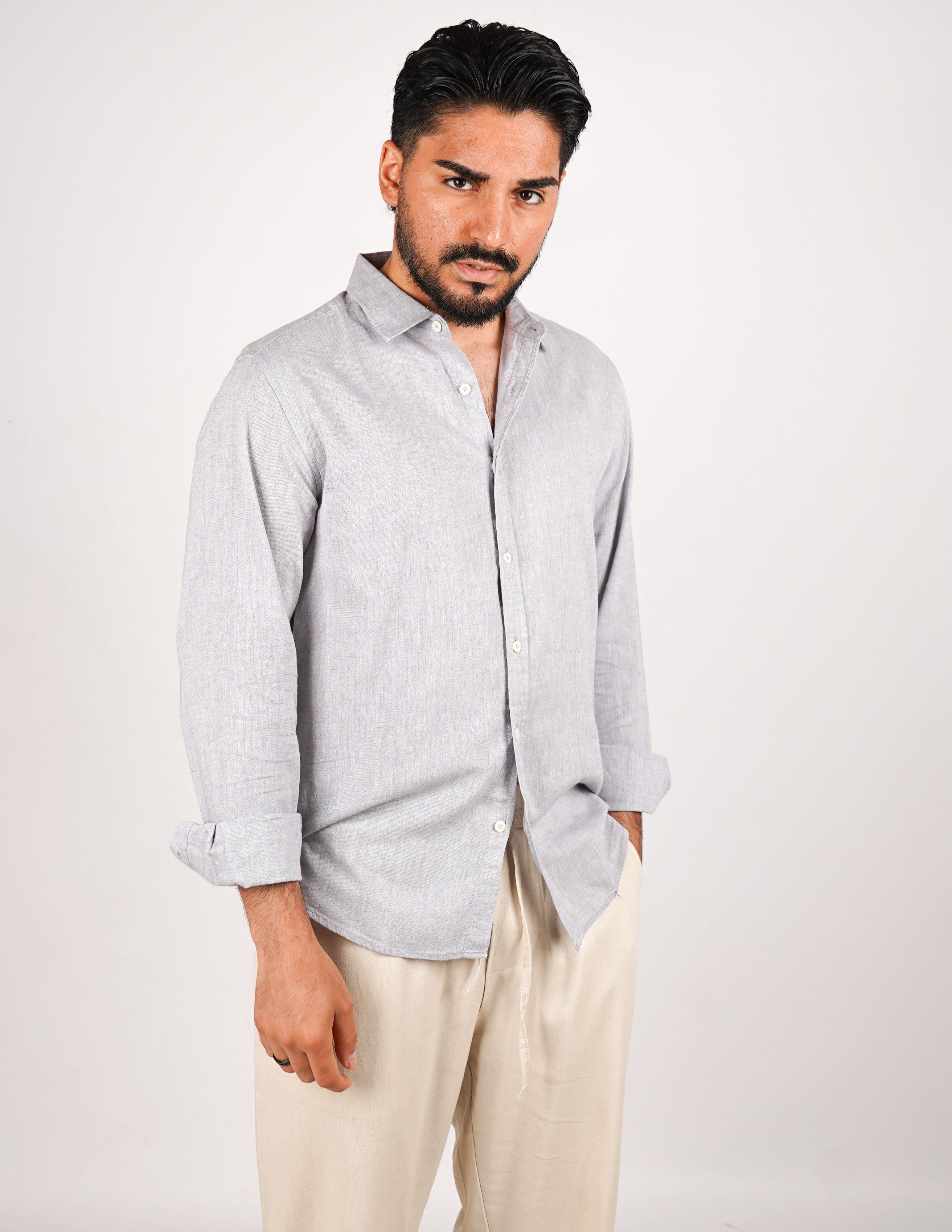 camicia uomo profumata in lino collo classico