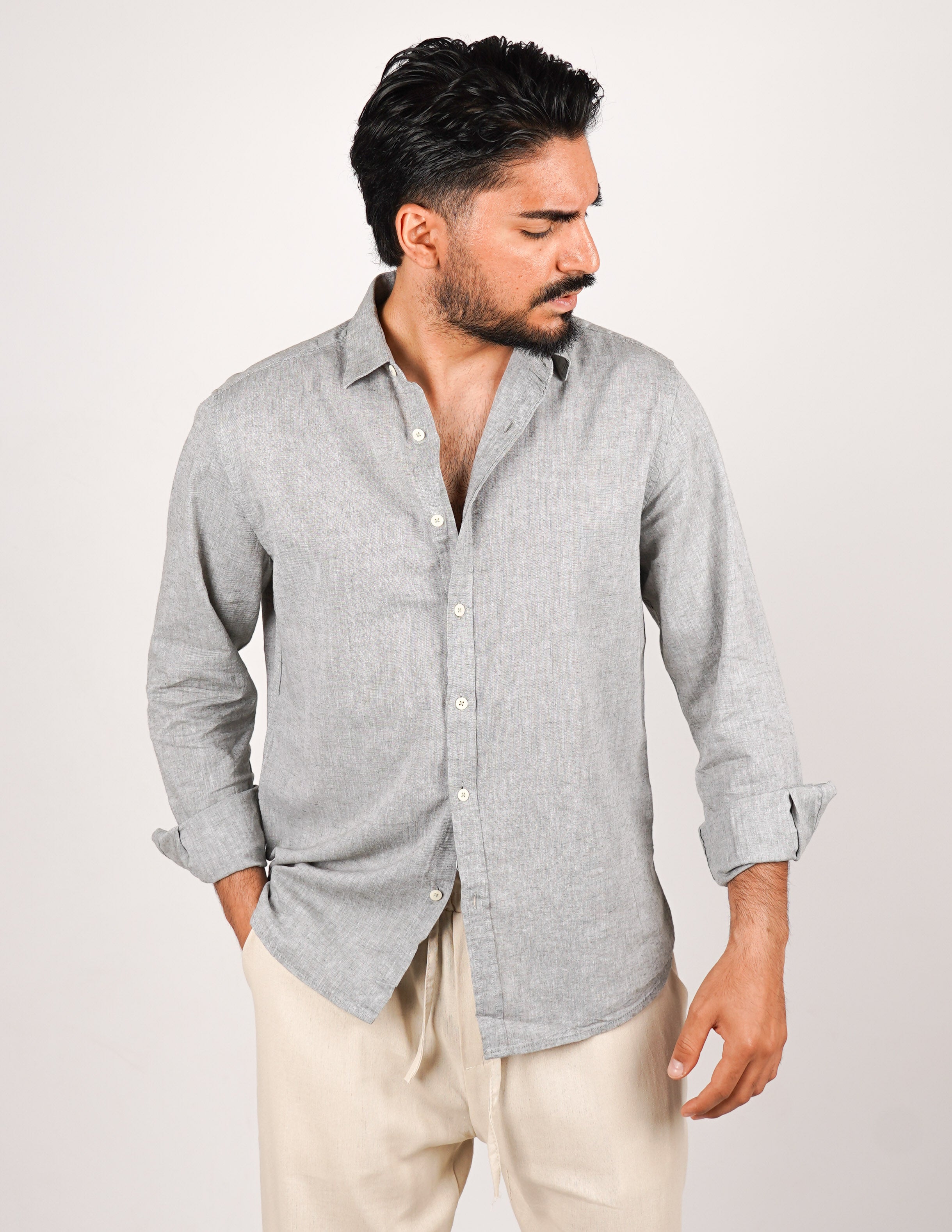 camicia uomo profumata in lino collo classico