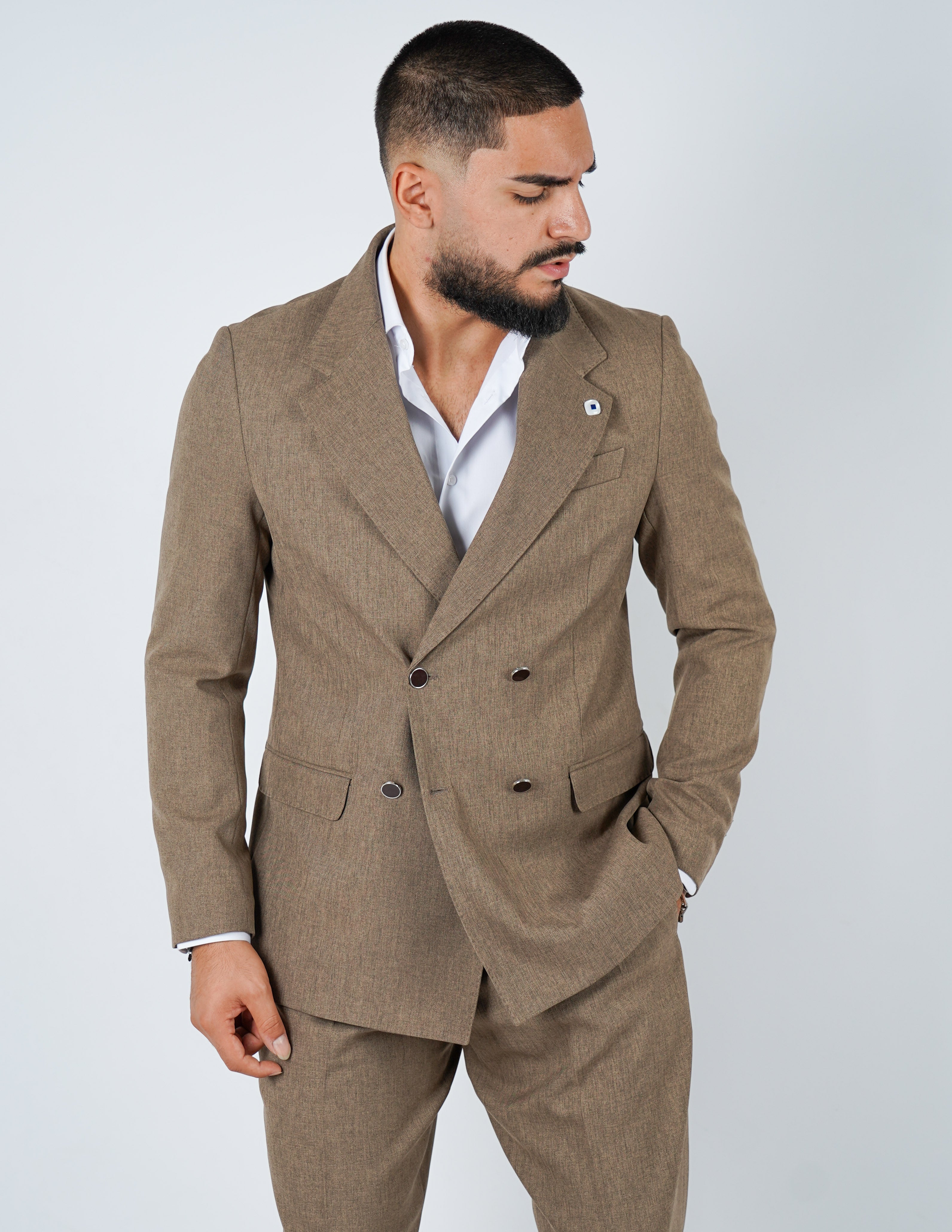 ABITO DOPPIOPETTO CON PANTALONE BAGGY