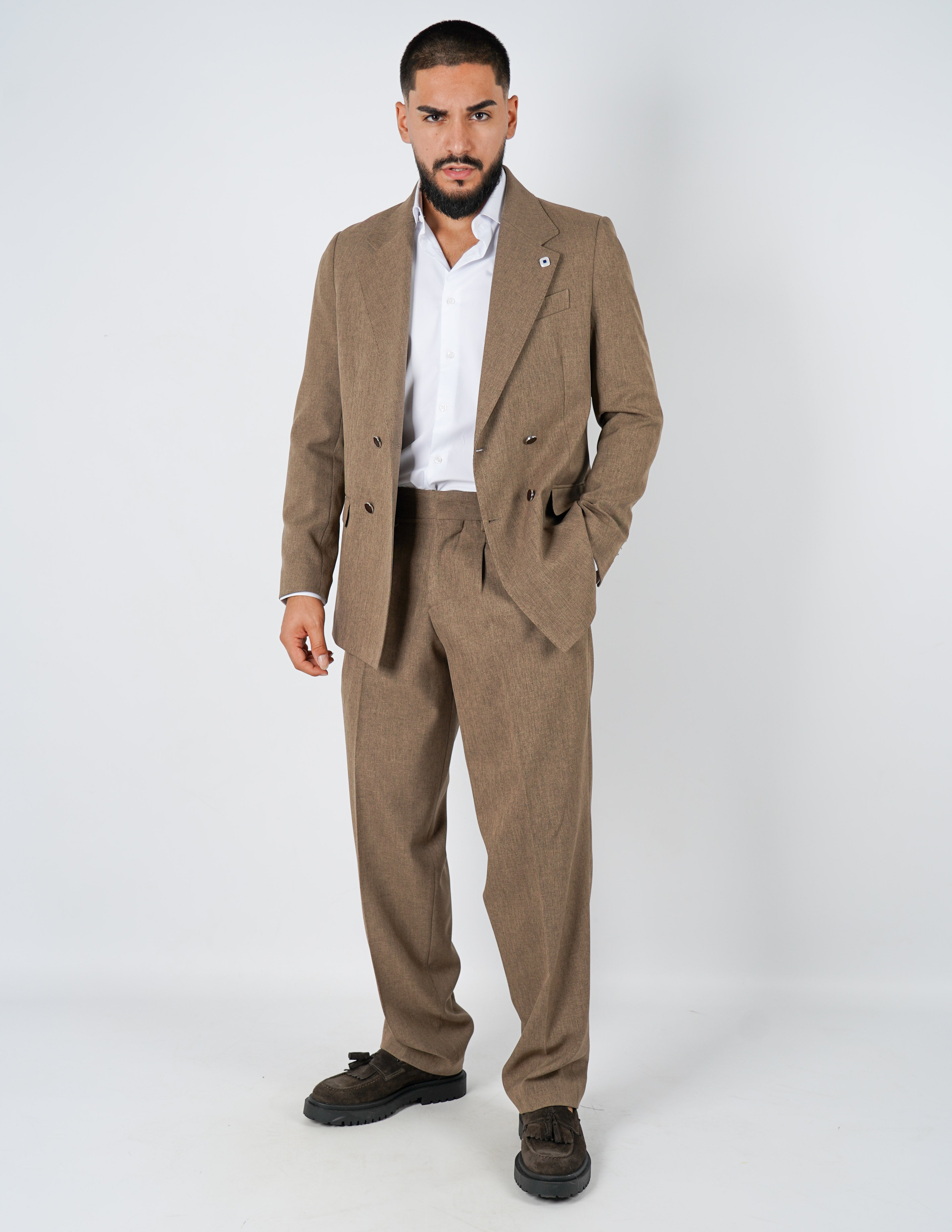 ABITO DOPPIOPETTO CON PANTALONE BAGGY