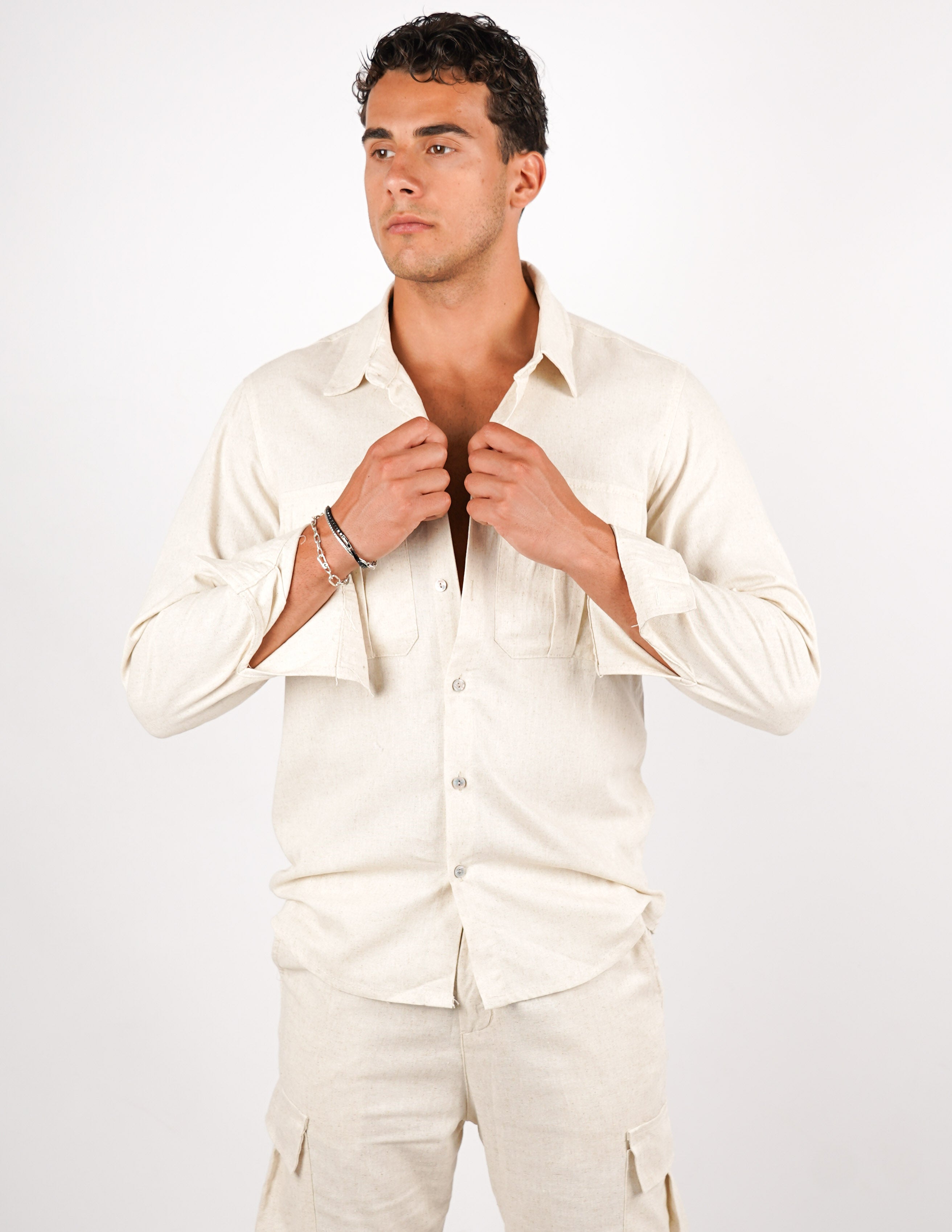 CAMICIA SLIM IN LINO CON TASCA