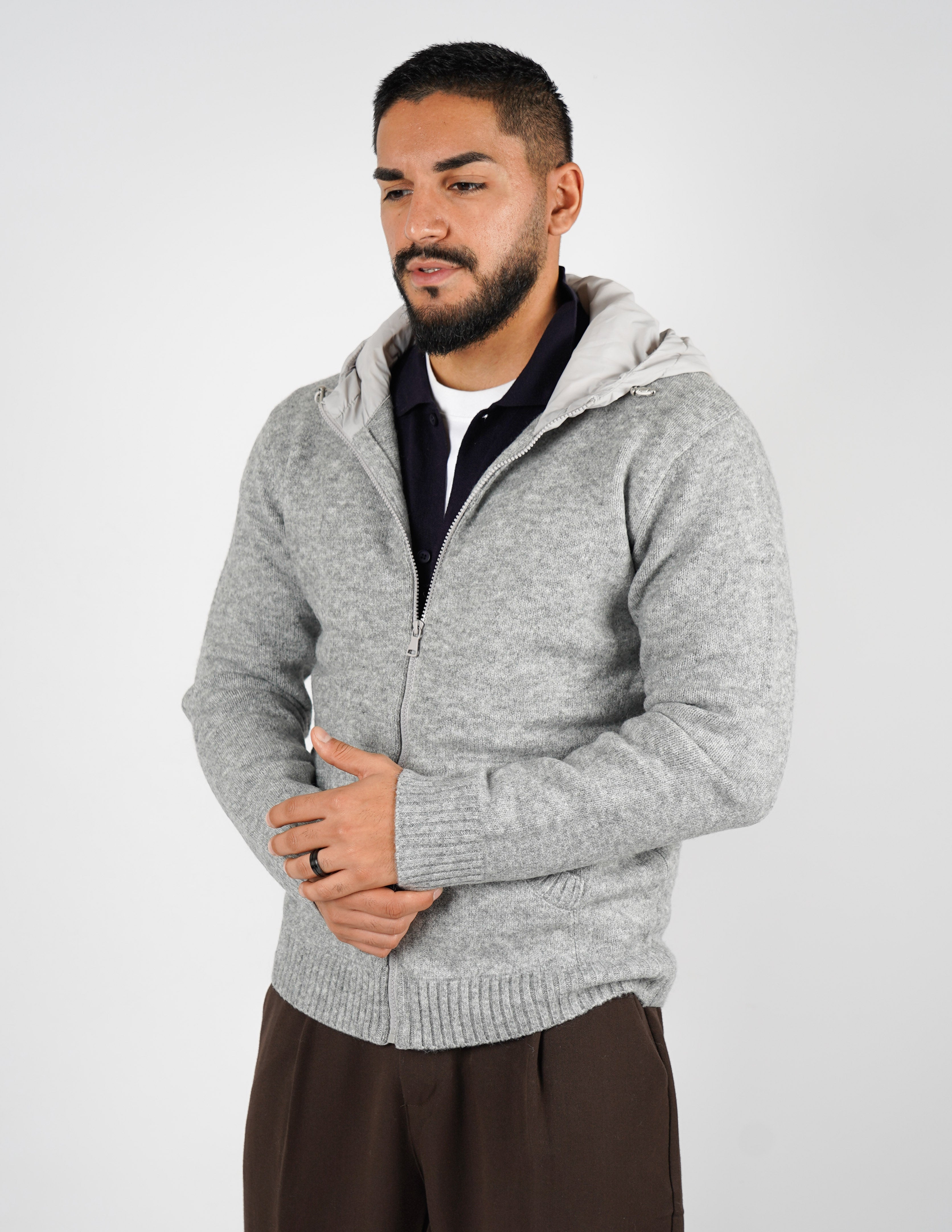 Cardigan  con cappuccio tecnico