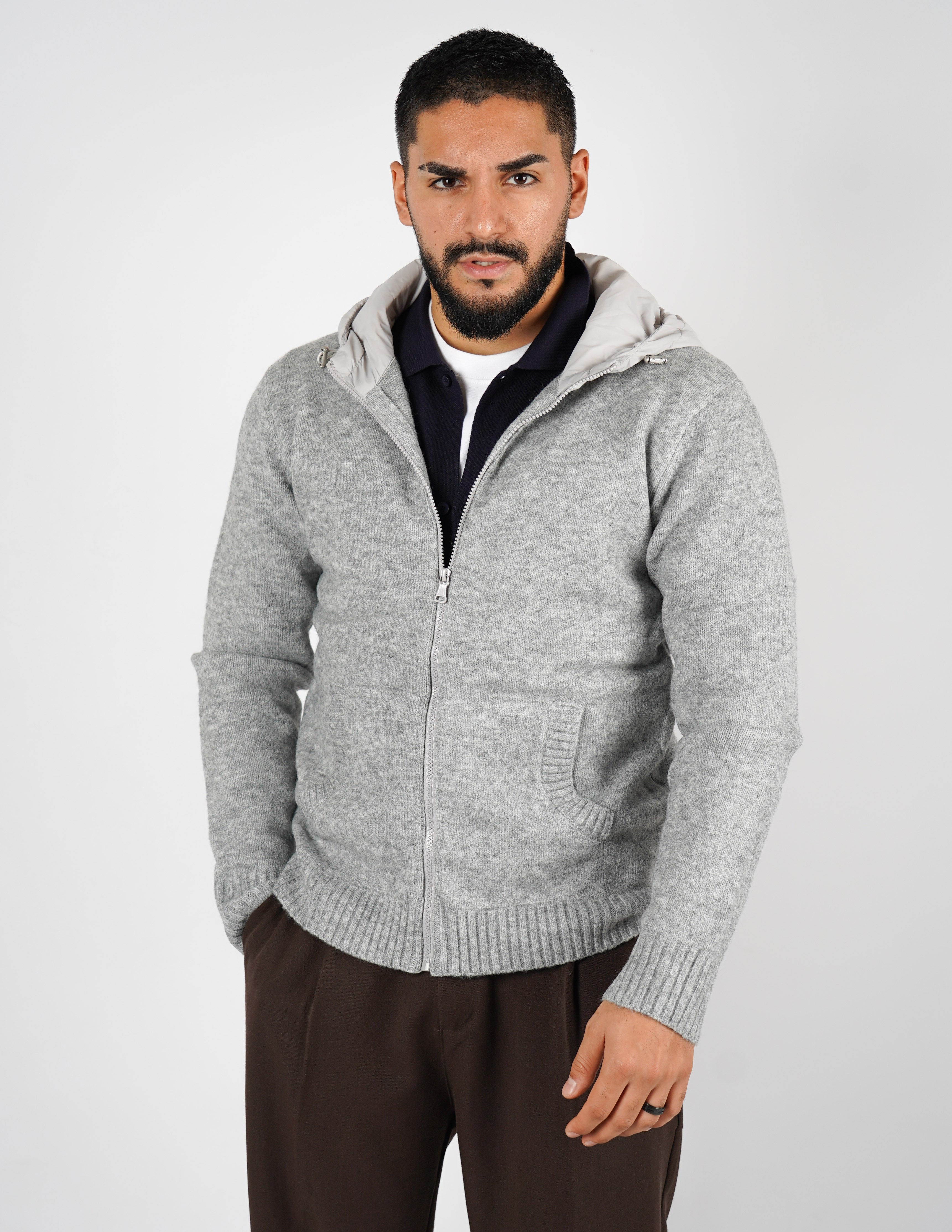 Cardigan  con cappuccio tecnico