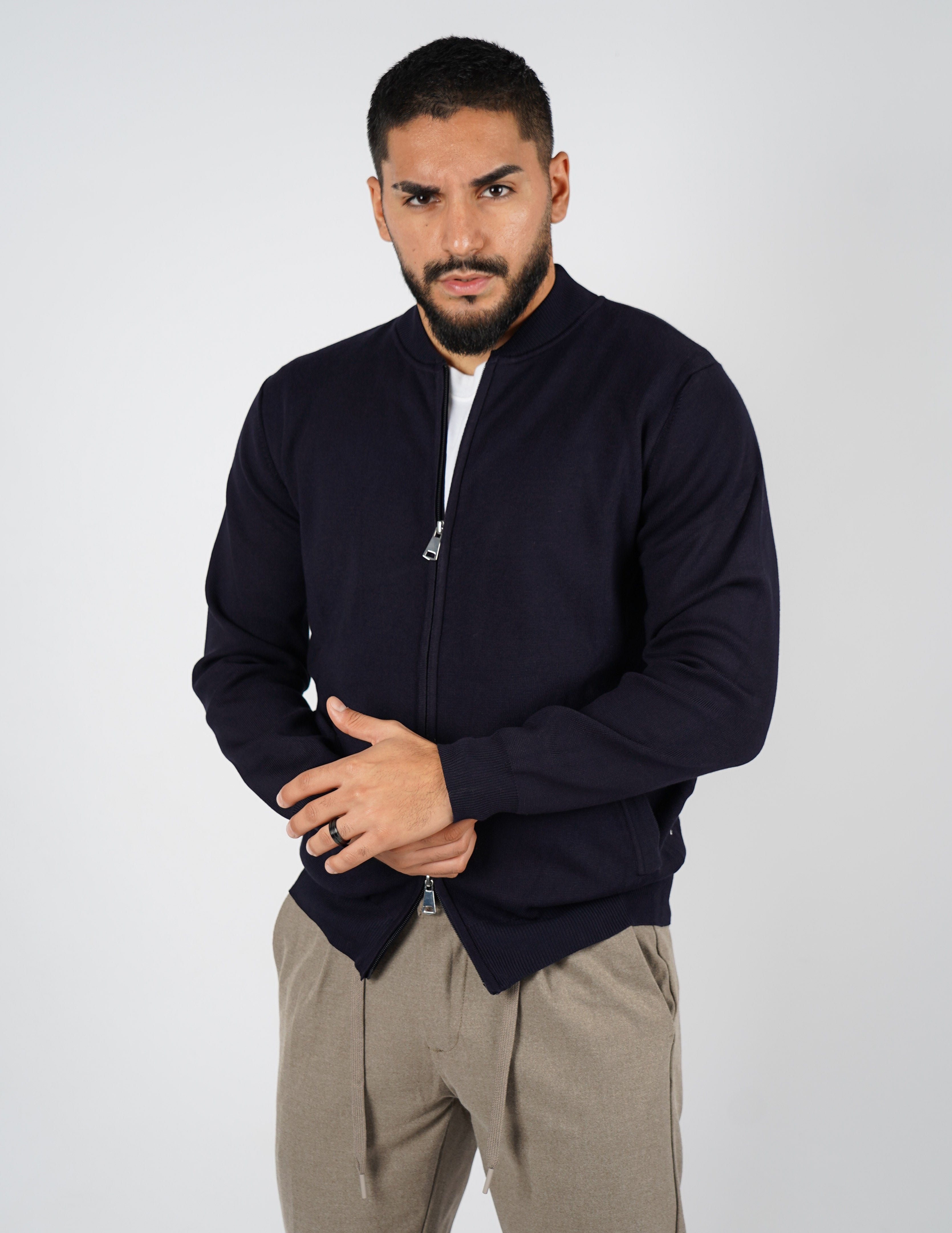 cardigan college con zip