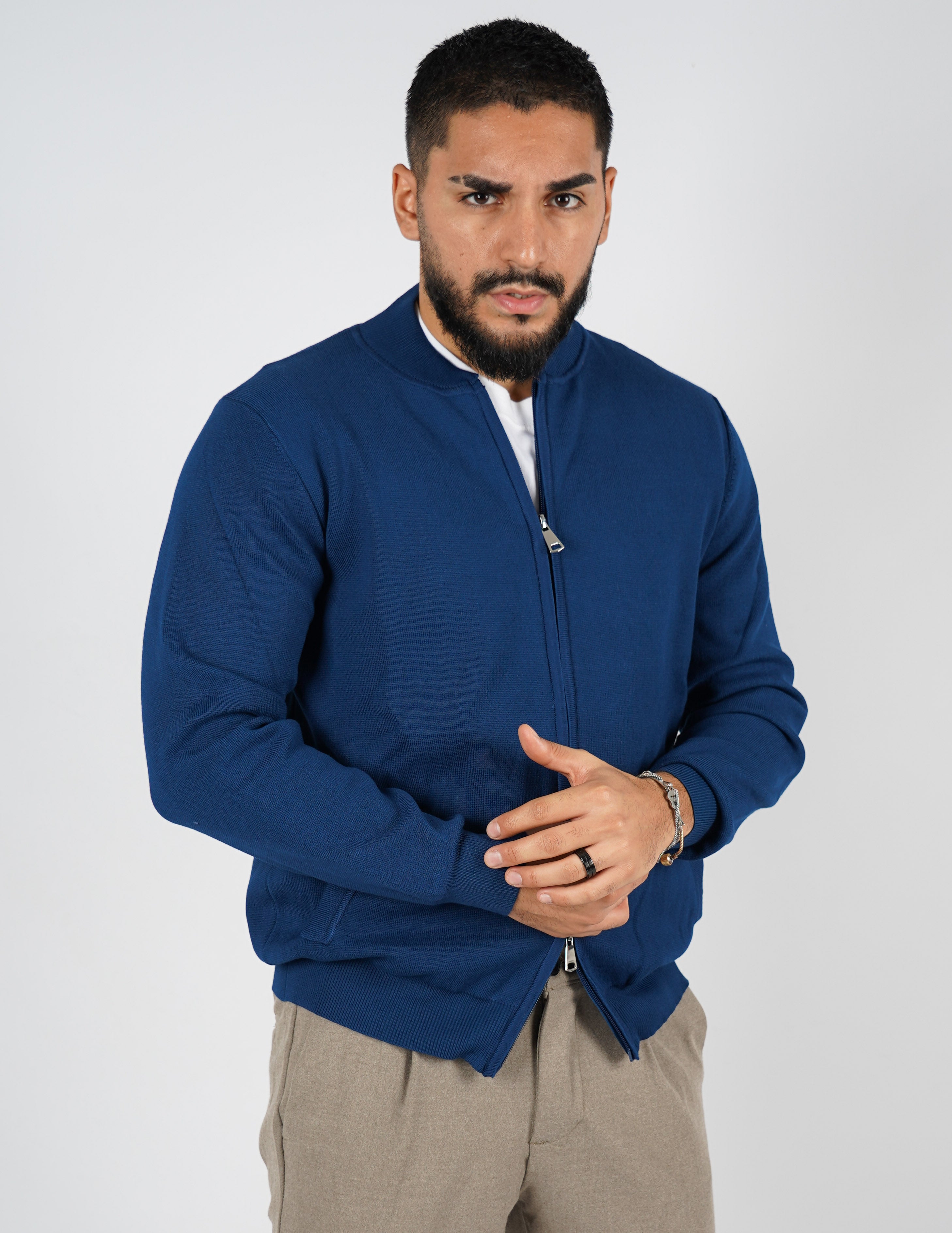 cardigan college con zip