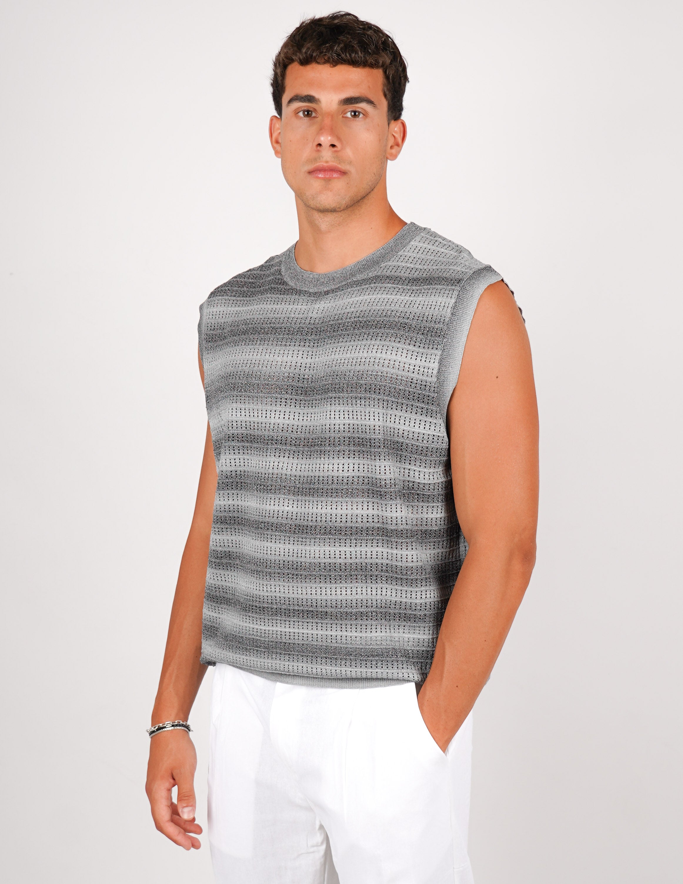 SMANICATO IN MAGLIA DEGRADE'