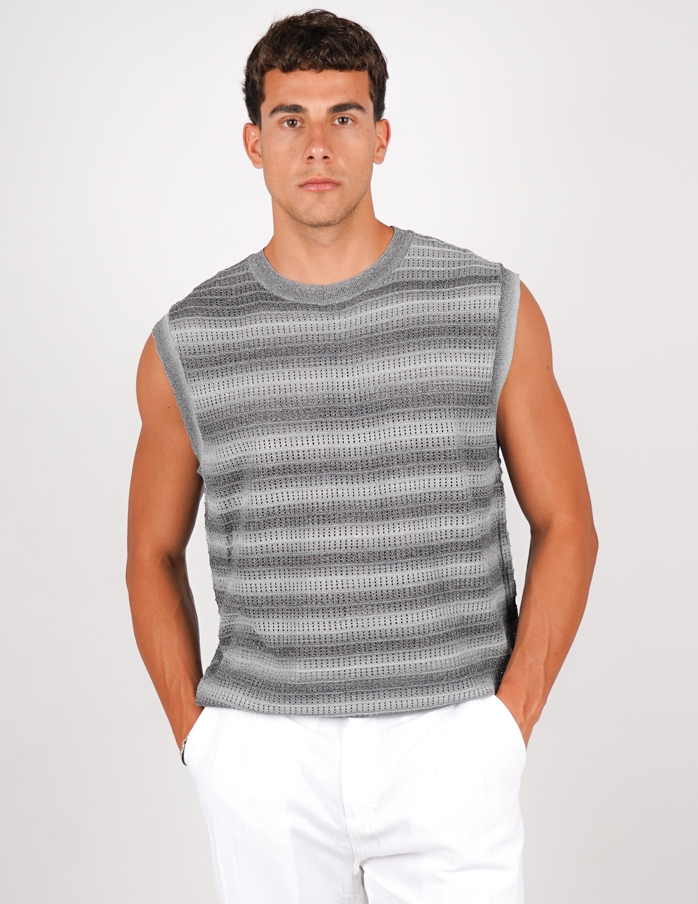 SMANICATO IN MAGLIA DEGRADE'