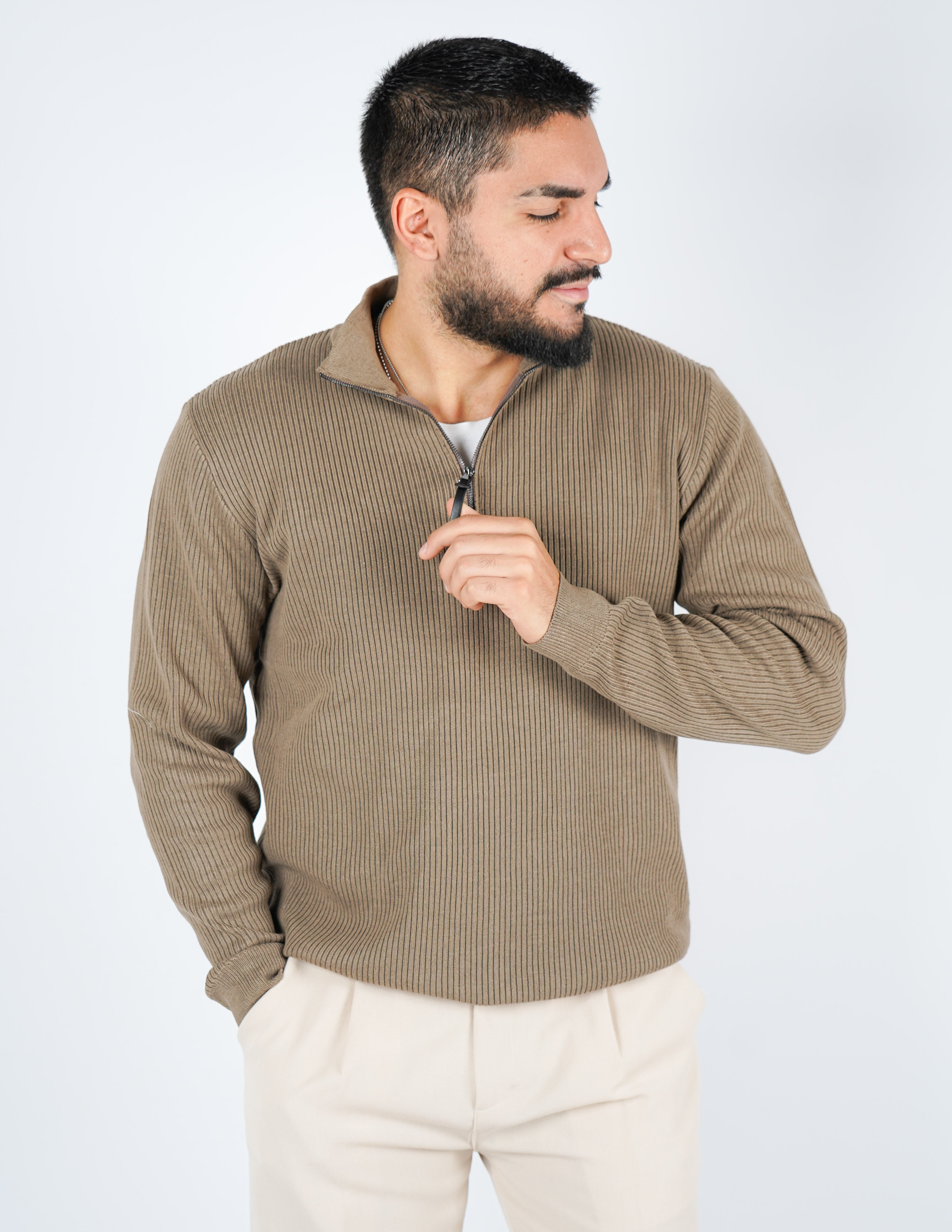 MAGLIONE A COSTE CON MEZZA ZIP