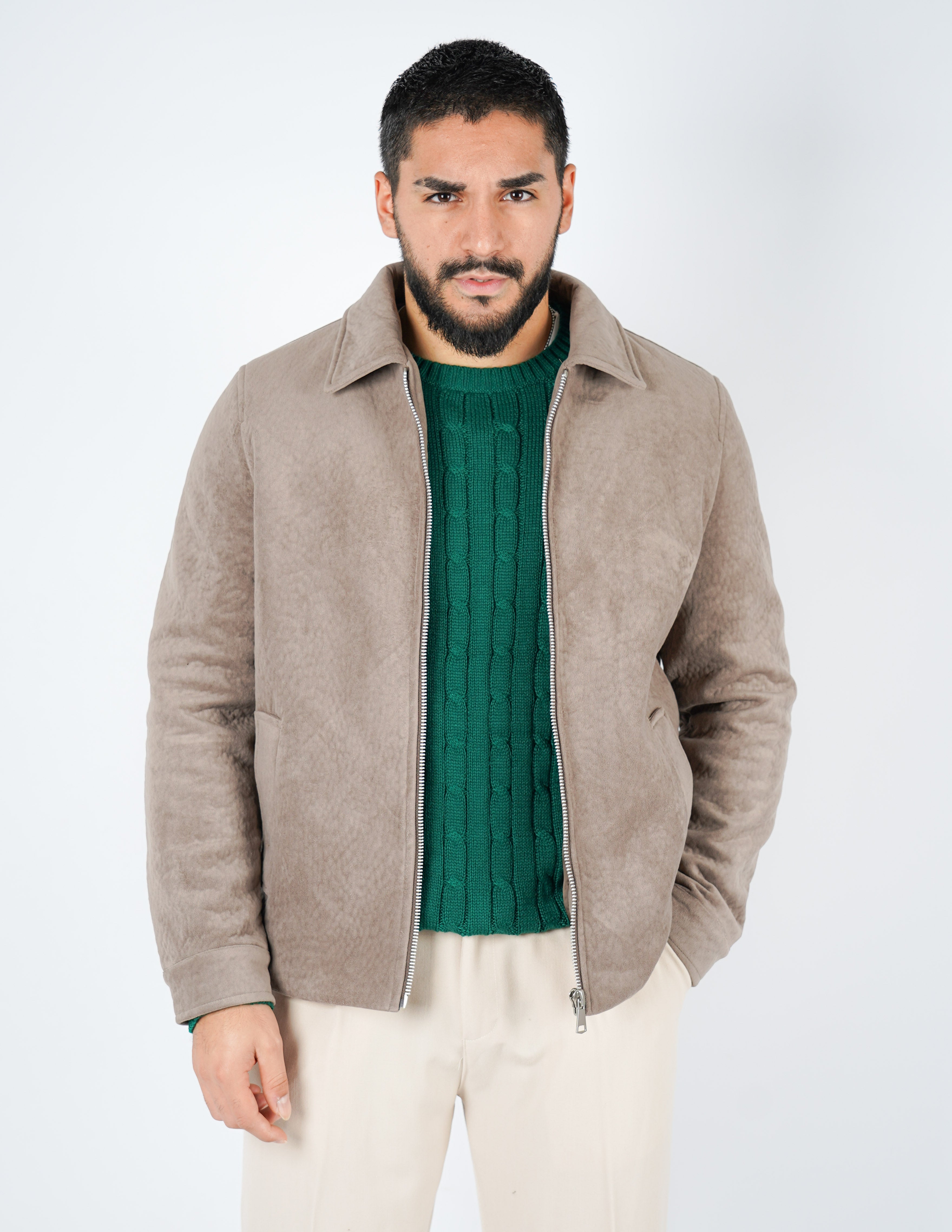 CAPPOTTINO CON COLLO SU TESSUTO STRUTTURATO