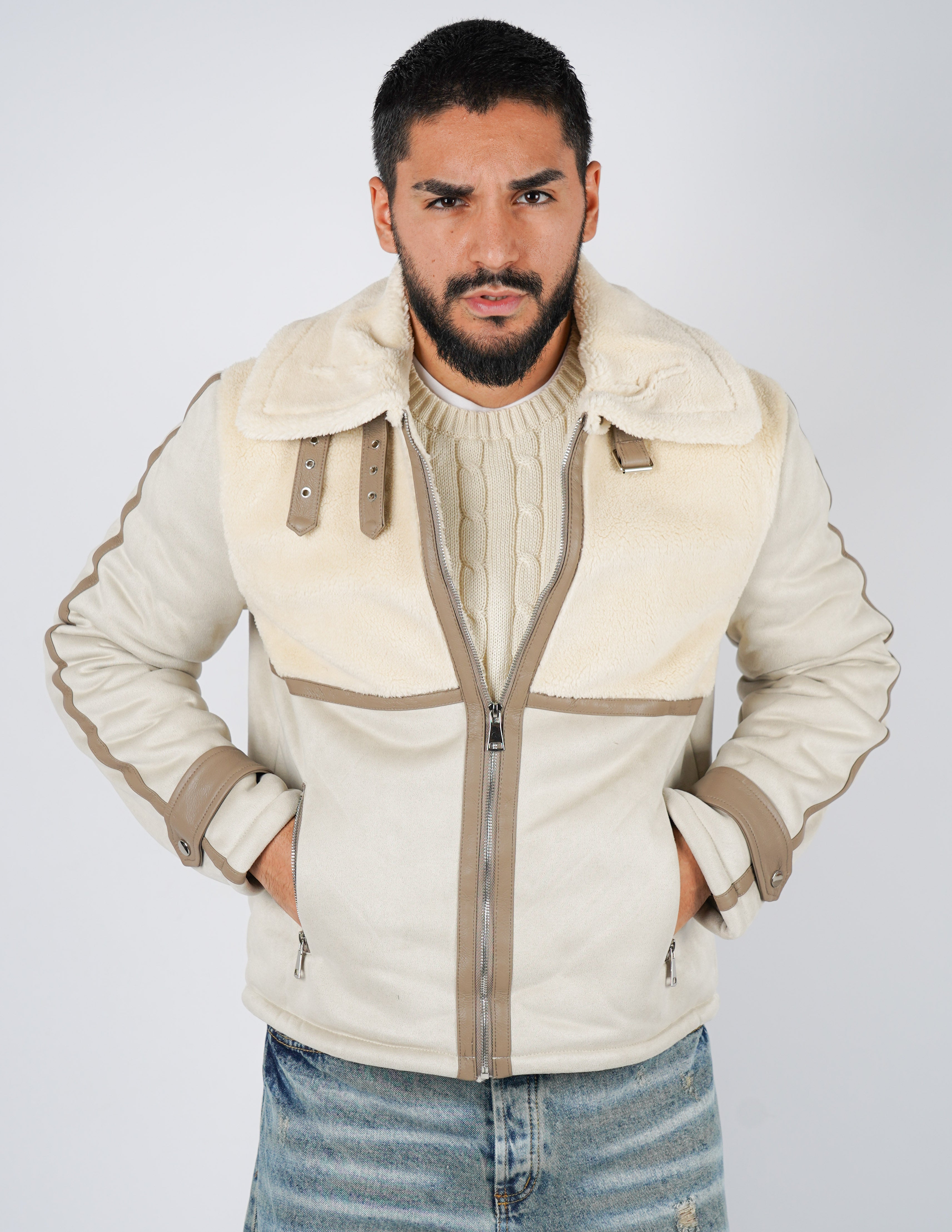 MONTONE REGULAR IN ECOCAMOSCIO