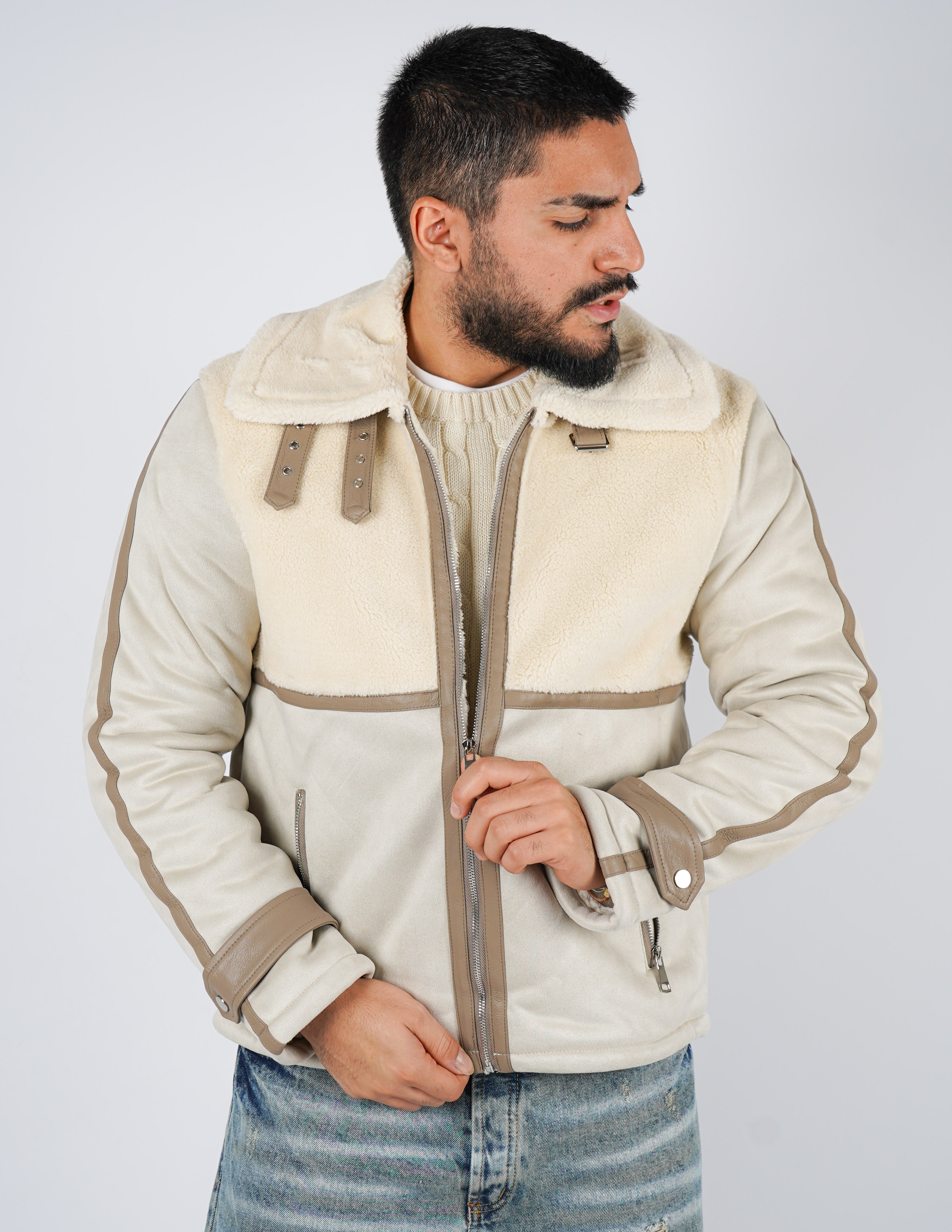 MONTONE REGULAR IN ECOCAMOSCIO