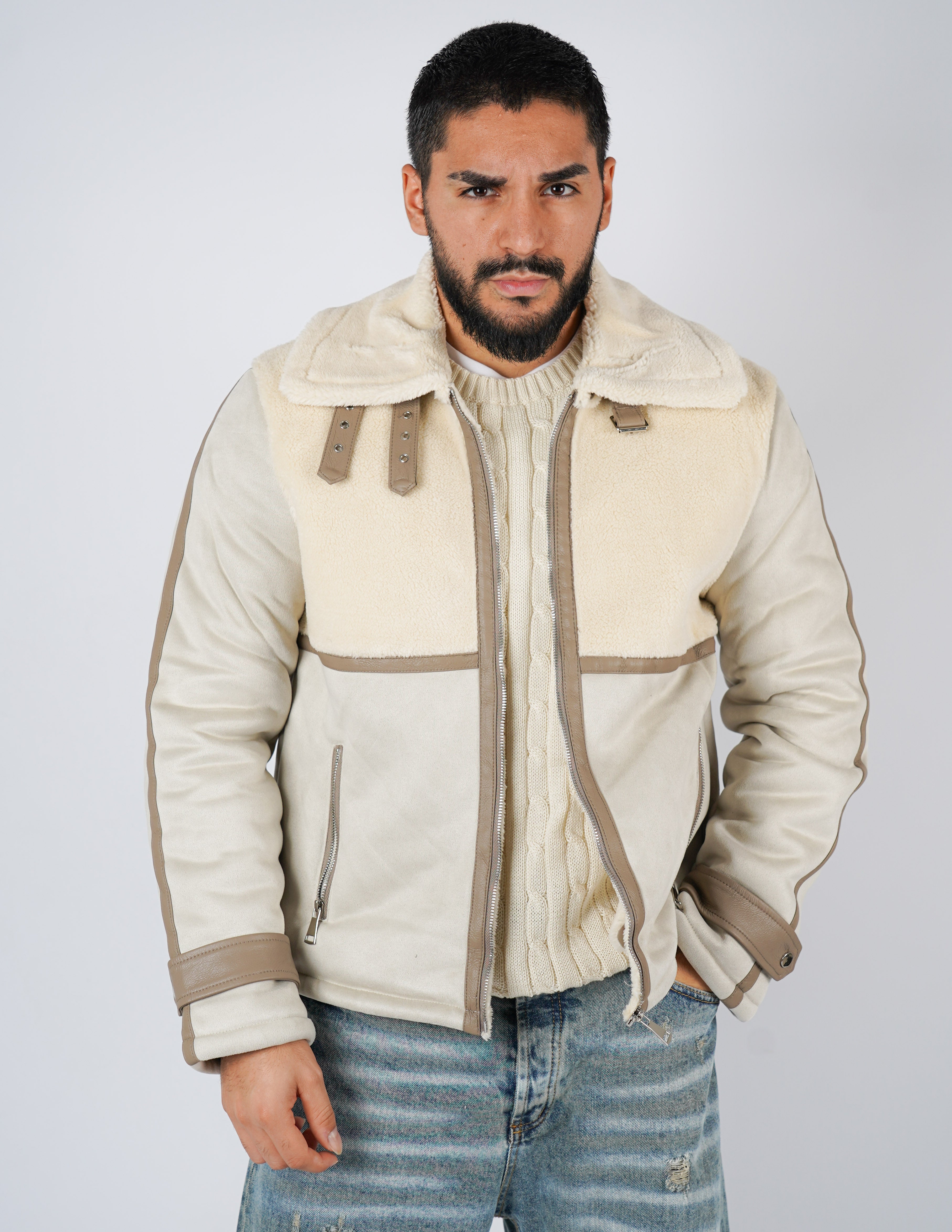 MONTONE REGULAR IN ECOCAMOSCIO