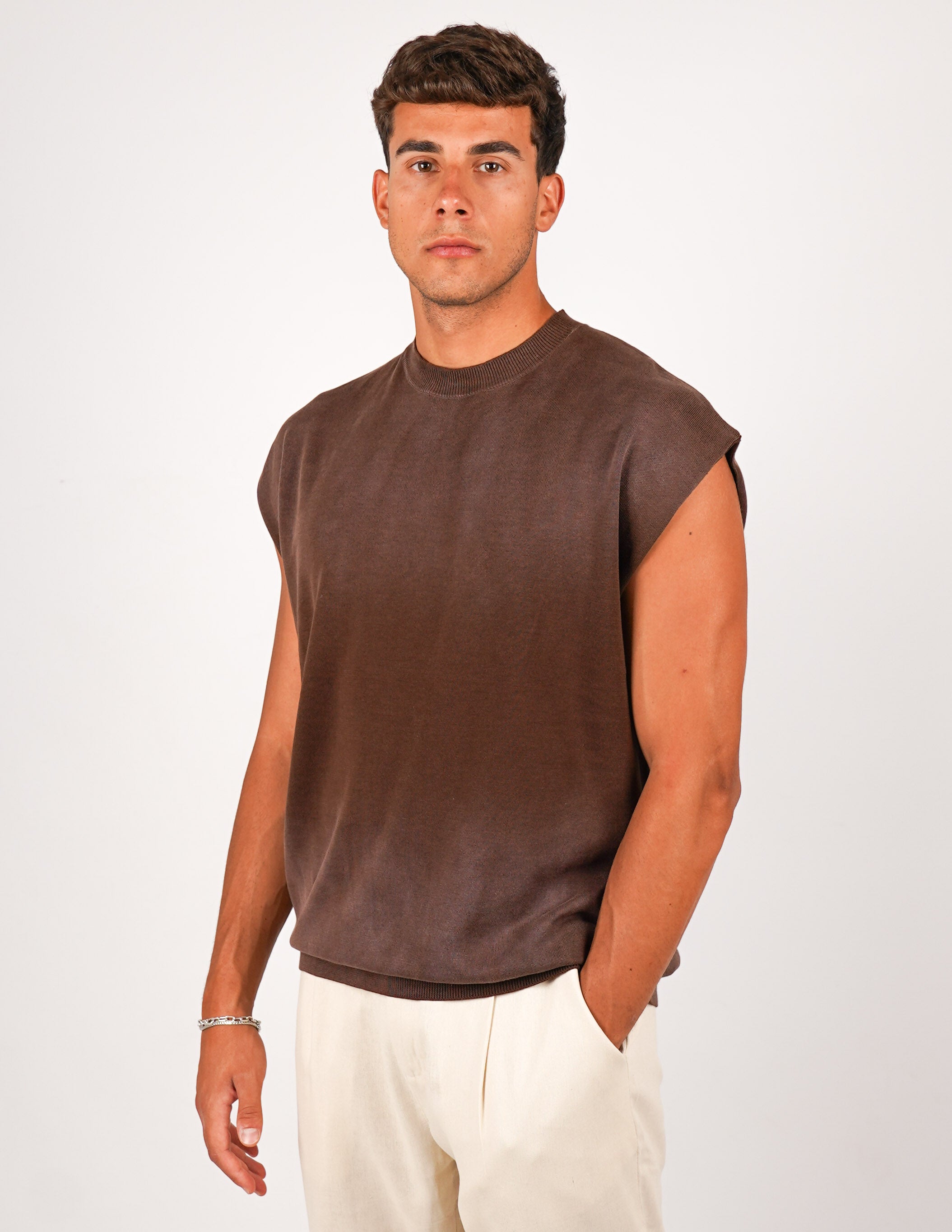 T-SHIRT SLAVATA TINTA UNITA