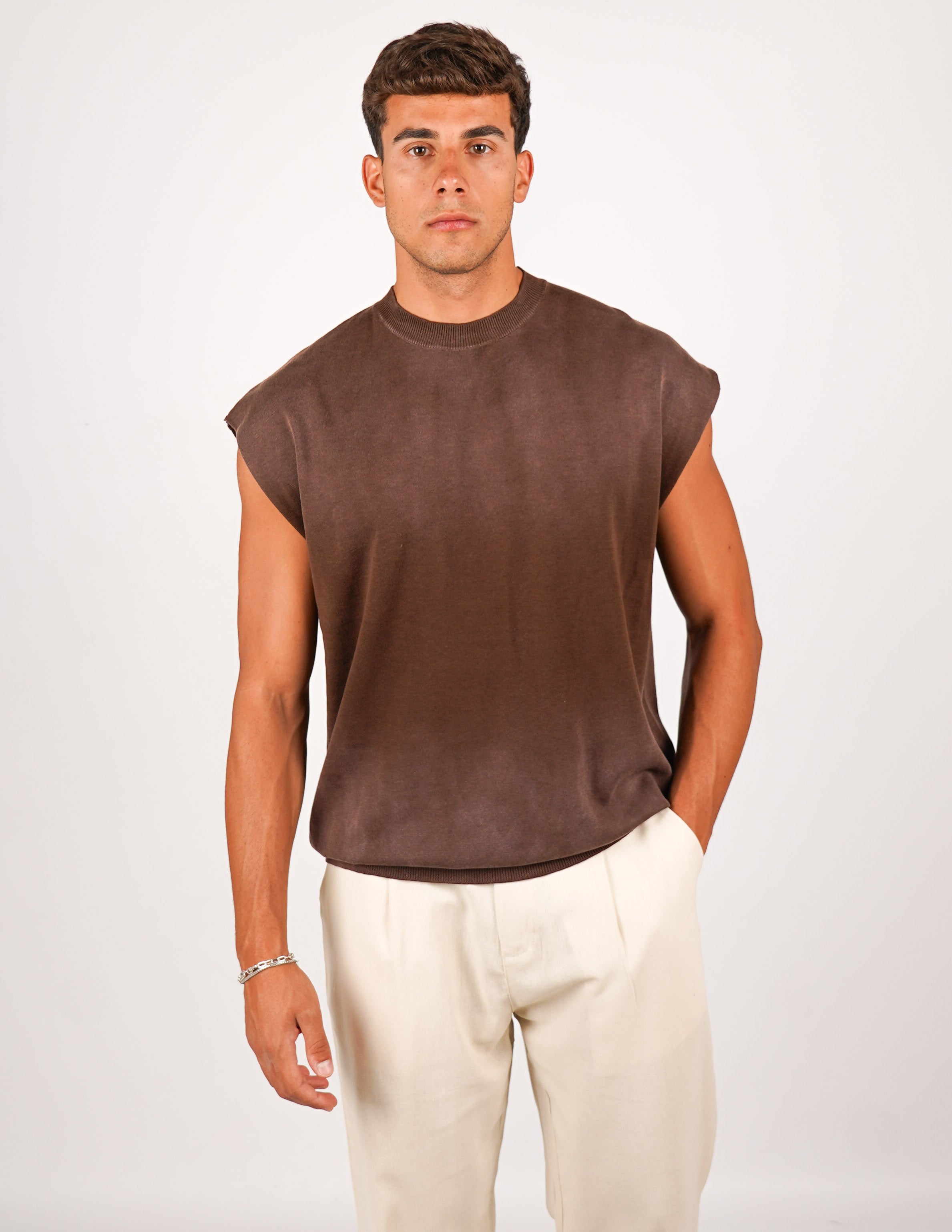 T-SHIRT SLAVATA TINTA UNITA