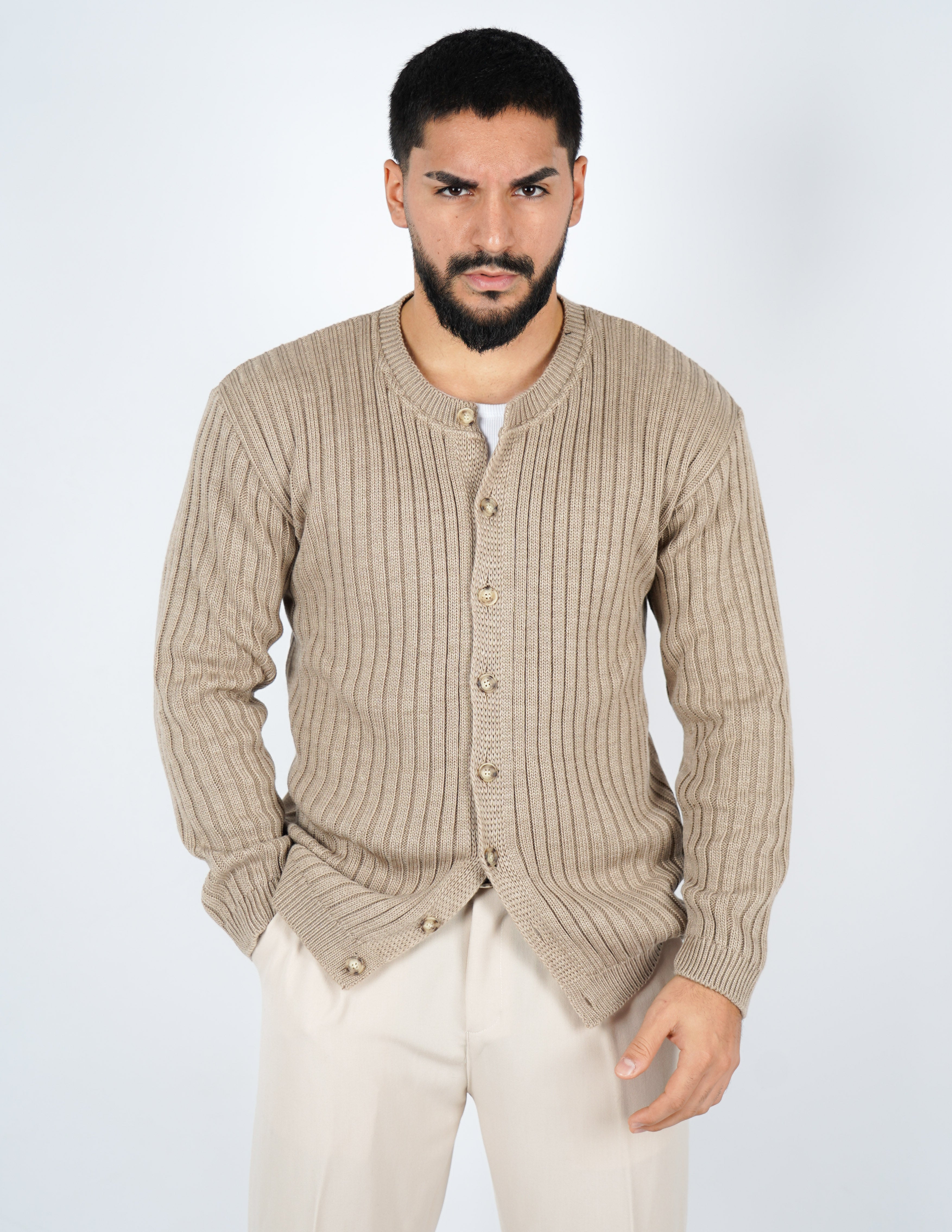cardigan con bottoni a coste