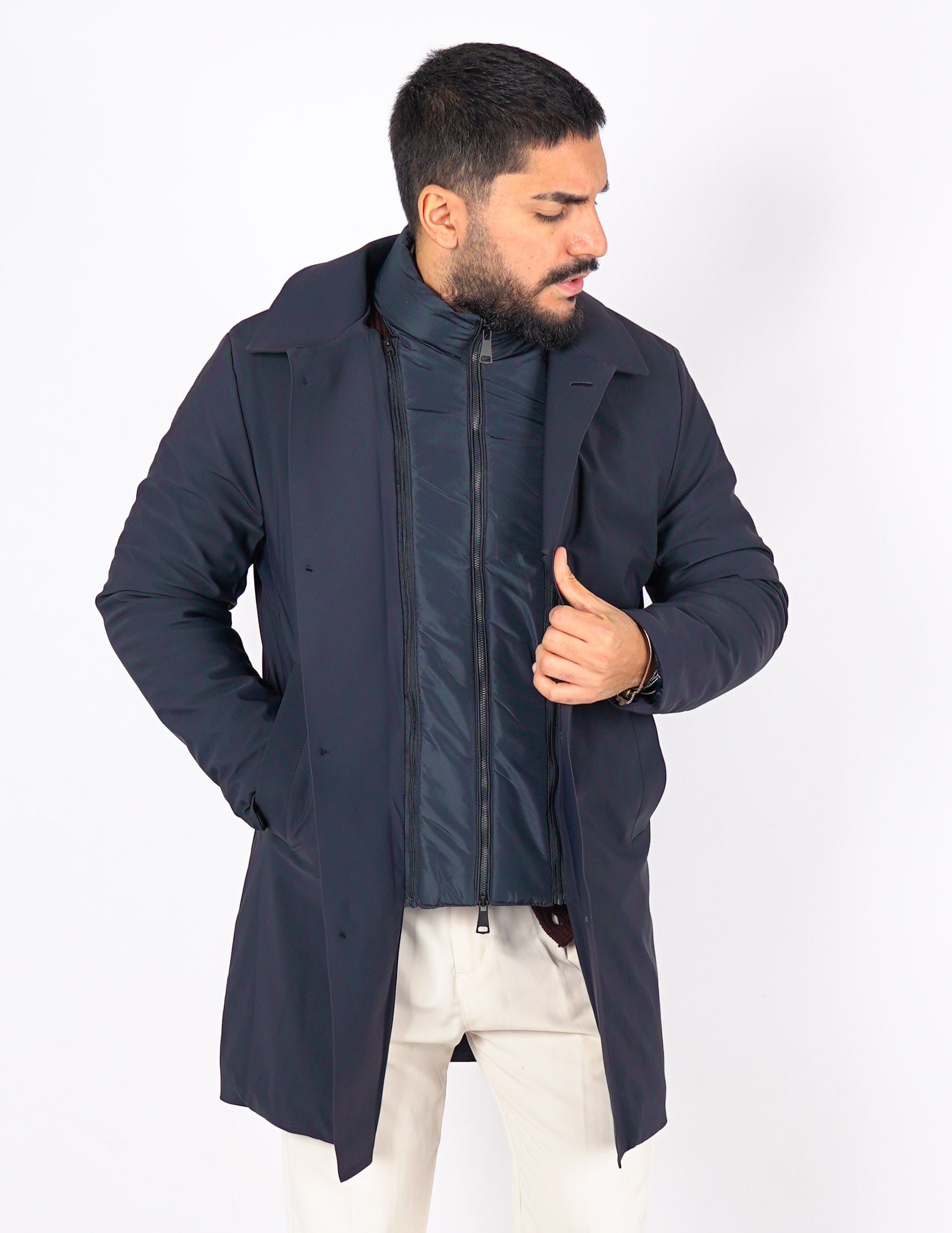 TRENCH CON PETTORINA SU TESSUTO IMPERMEABILE