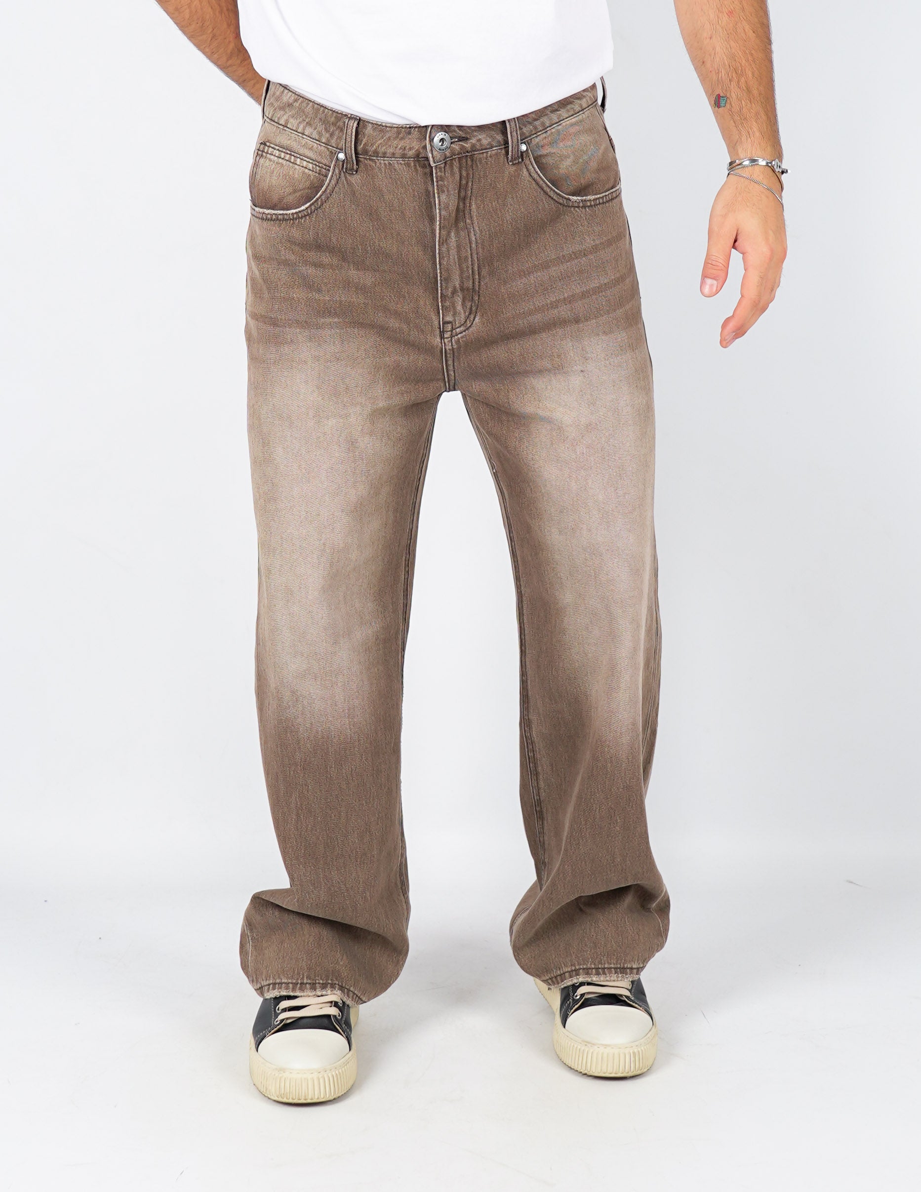 Jeans baggy lavaggio marrone